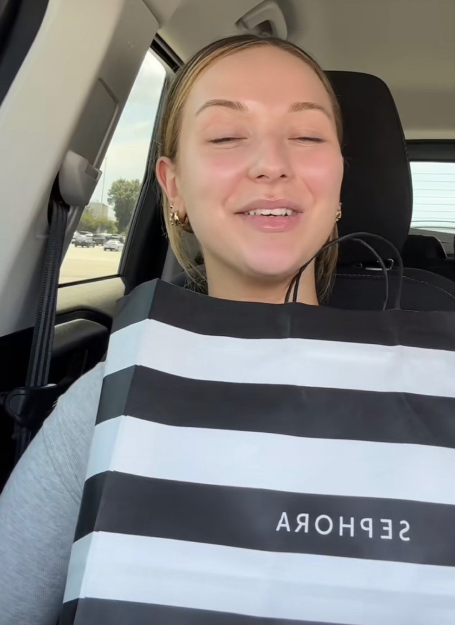 Sephora Haul for my trip to Florida!

#LTKTravel #LTKGiftGuide #LTKBeauty