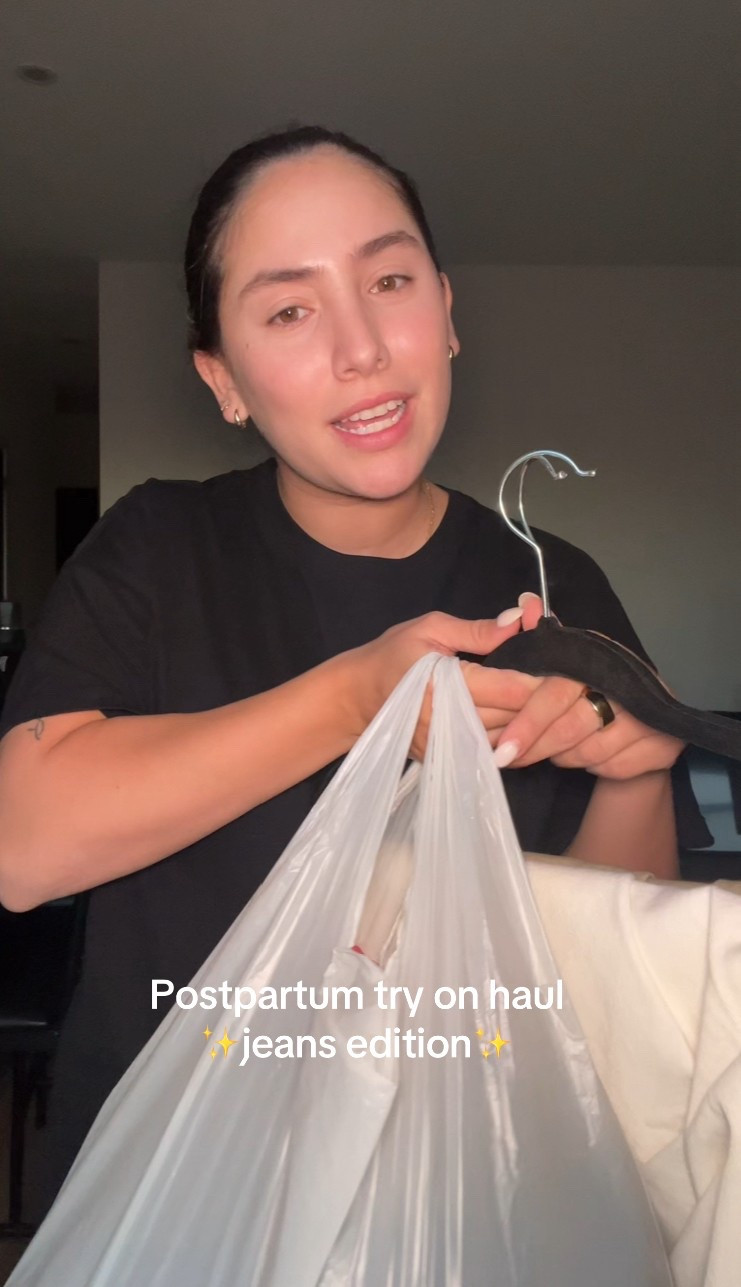 3 months postpartum jeans try on haul 

#LTKMidsize #LTKStyleTip #LTKFindsUnder50