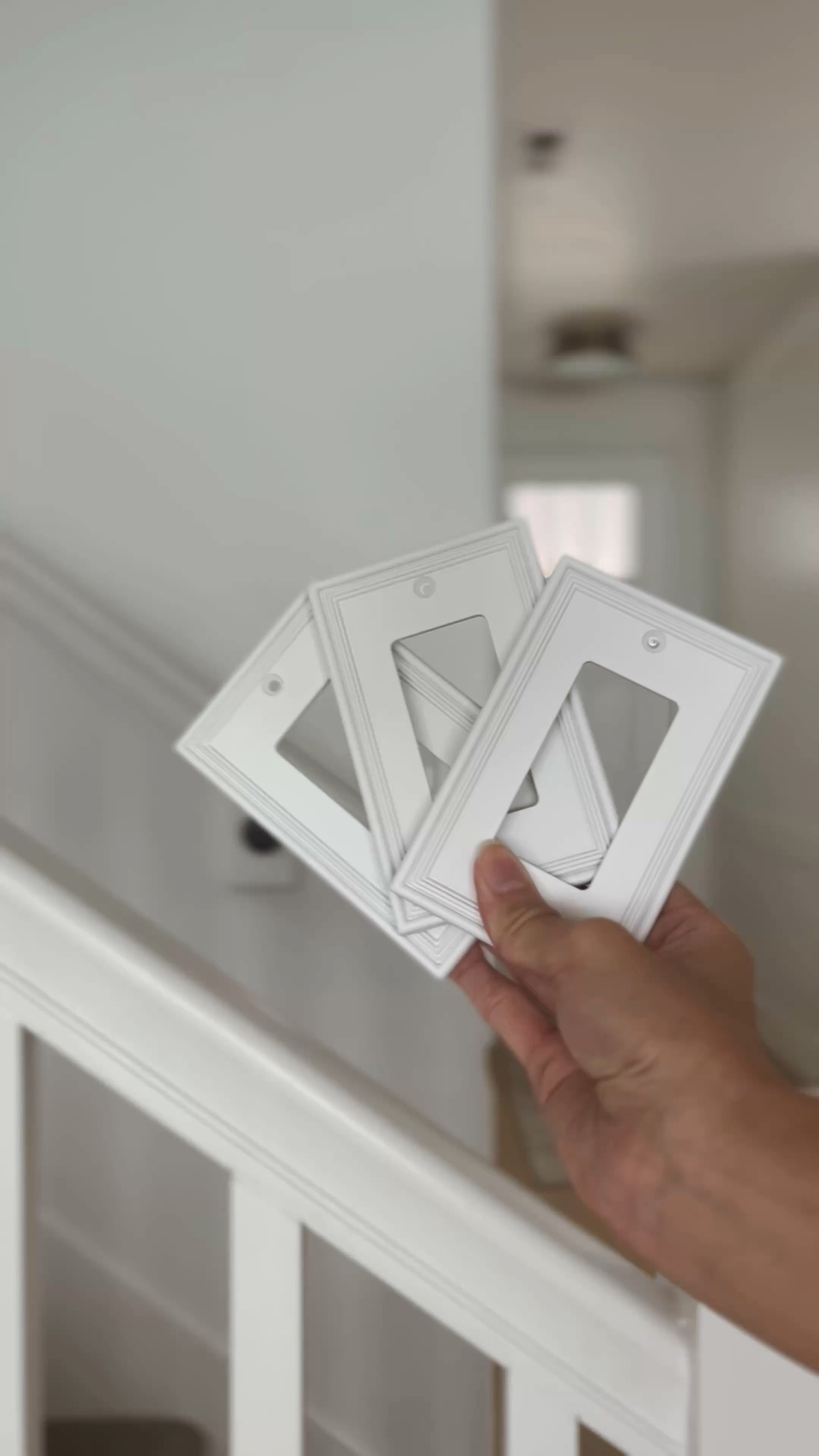 A small investment for the home that is actually worth it! 🤍👏🏼✨





#decor #lighting #light #homeimprovement #home

#LTKStyleTip #LTKHome #LTKFindsUnder50