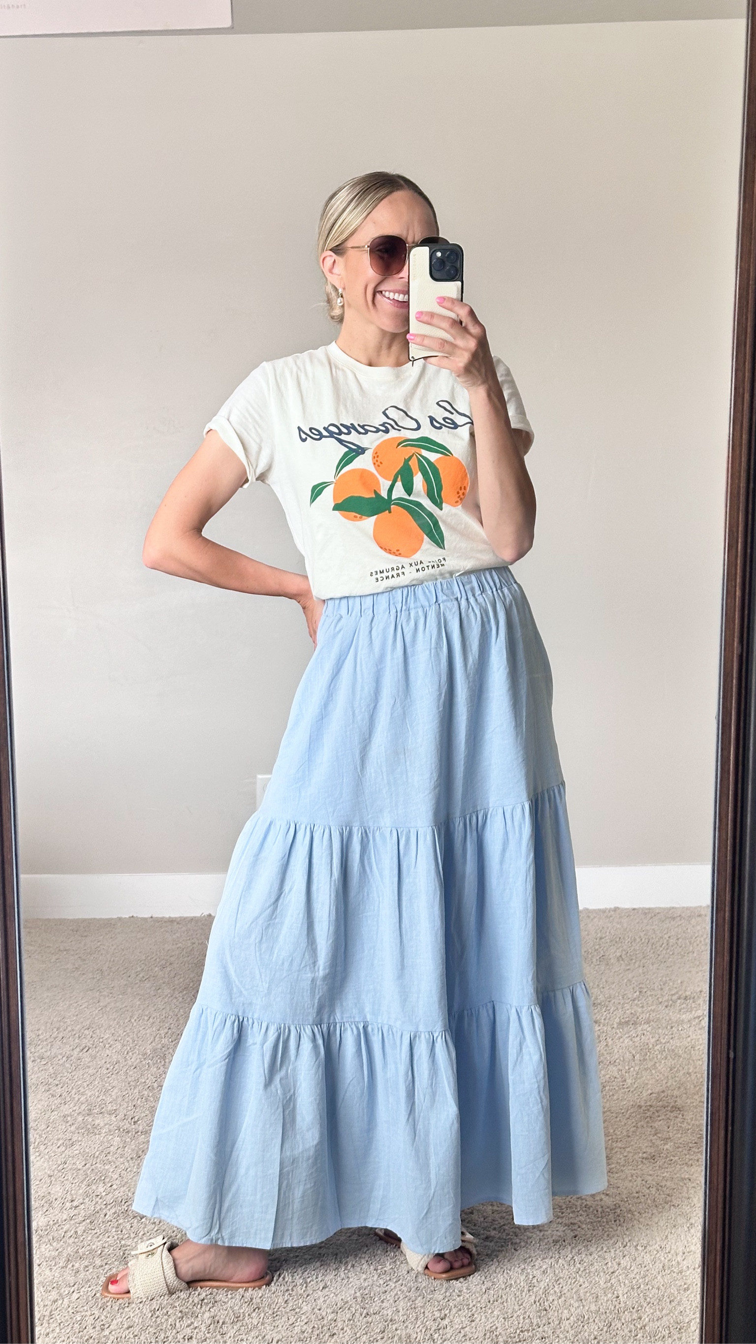 Easy and classy summer outfit!

Top: sold out but I linked similar
Skirt: Small
Shoes: 6.5

#LTKFindsUnder50 #LTKStyleTip #LTKSeasonal