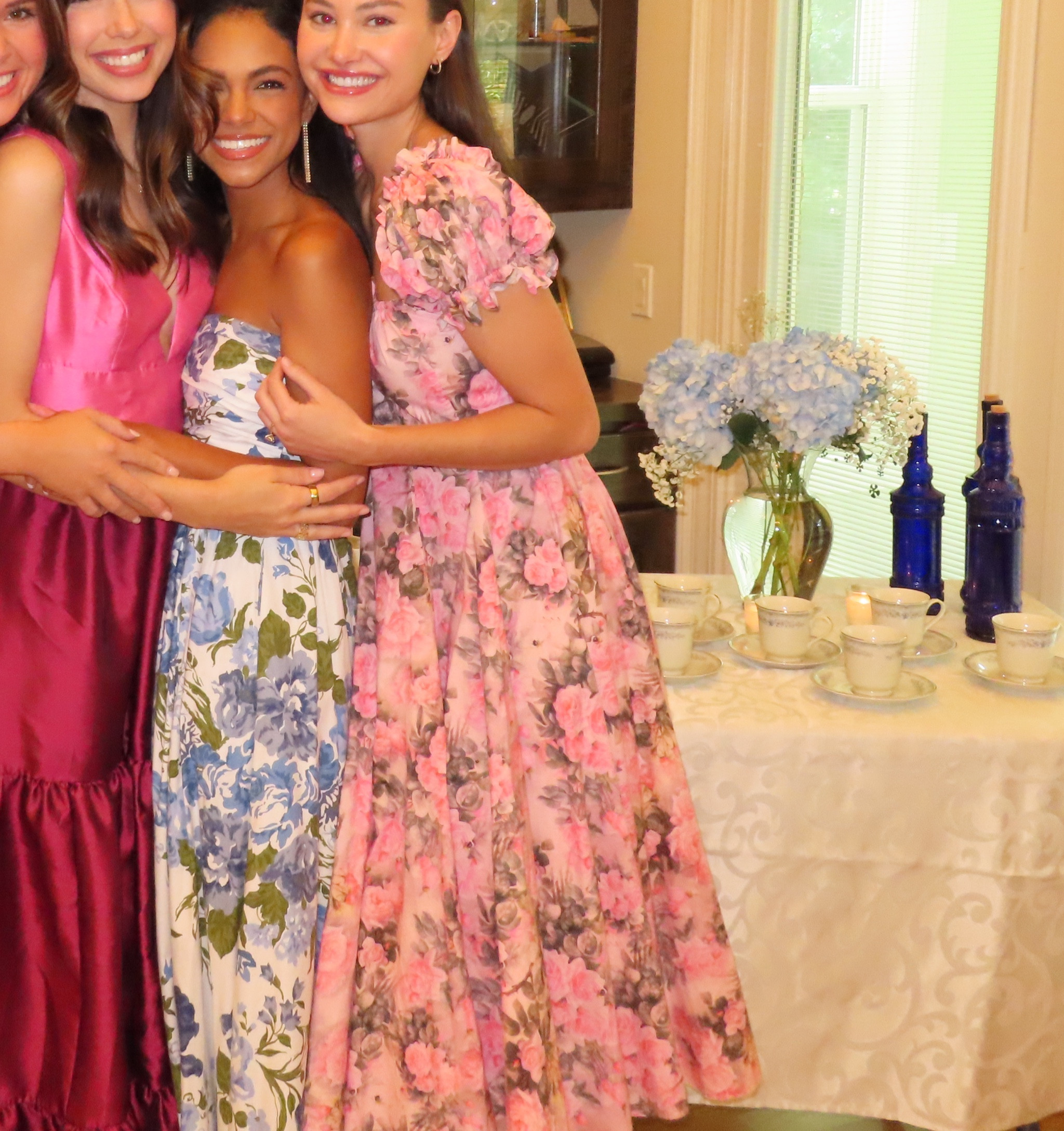 Stunning dress! Such high quality! Wearing size XS! Gave Bridgerton vibes. Even had little bees on it 😍

#LTKParties #LTKWedding #LTKSeasonal