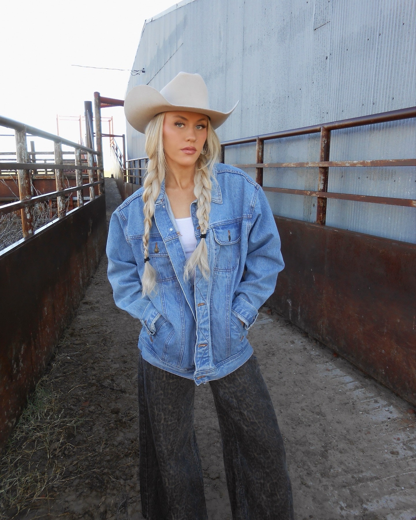 love a simple fit 🤠

#LTKGiftGuide #LTKStyleTip #LTKSeasonal