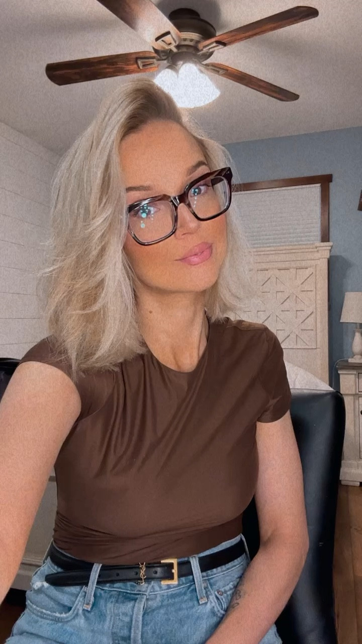 I haven’t used my GHD rise tool in a hot minute and I obviously didn’t know what I was missing! Holy volume. Also, the soft matte bodysuits from Abercrombie >>>>

#LTKVideo #LTKGiftGuide #LTKbeauty