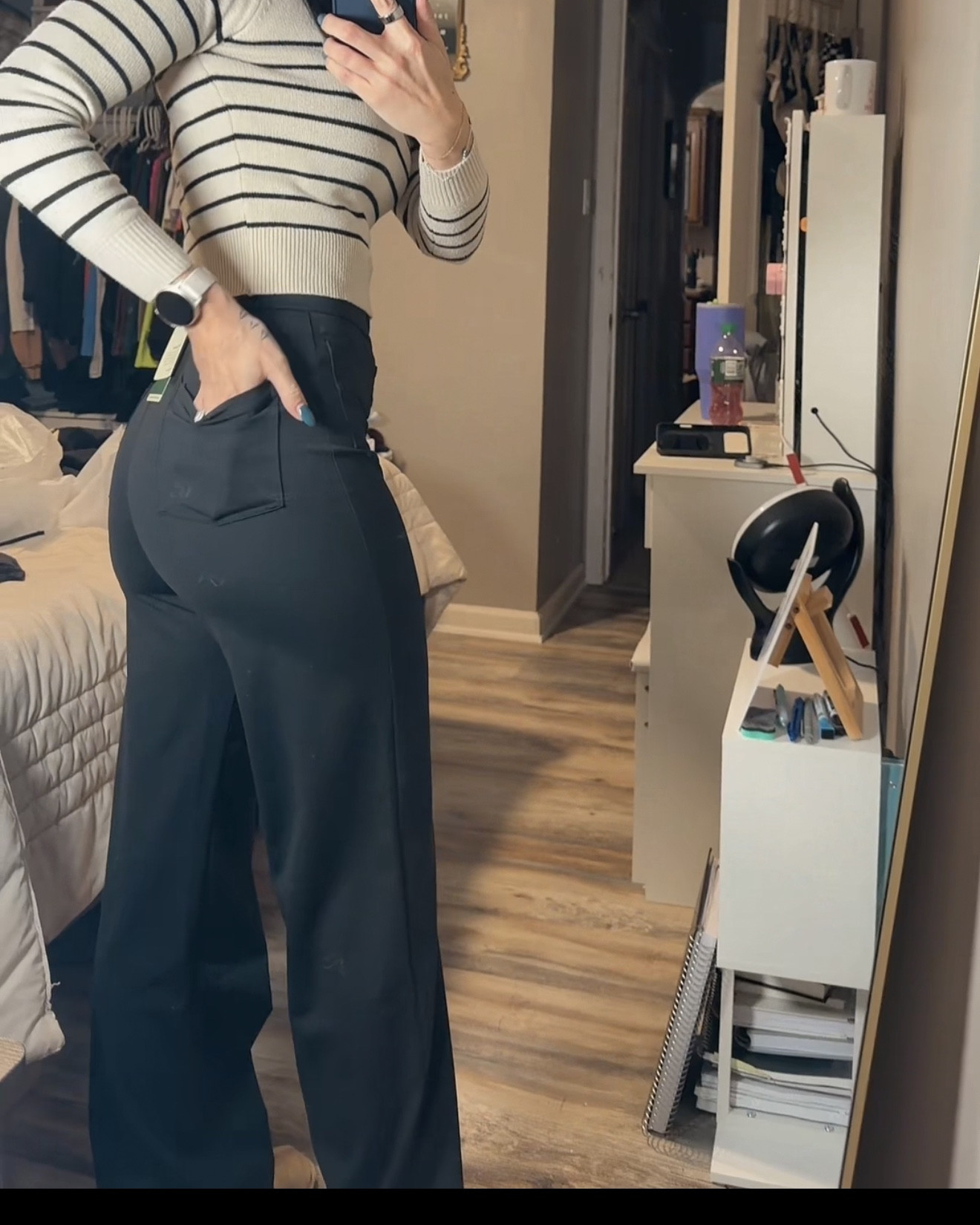 Halara are the only work pants I’ll wear now! So soft & comfy  

#LTKgrwm #LTKmomlife #LTKootd