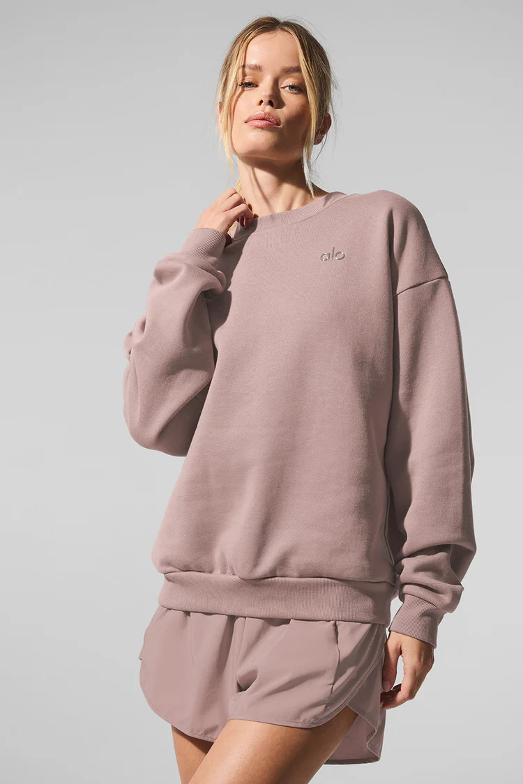 Accolade Crew Neck Pullover | Alo Yoga (US)