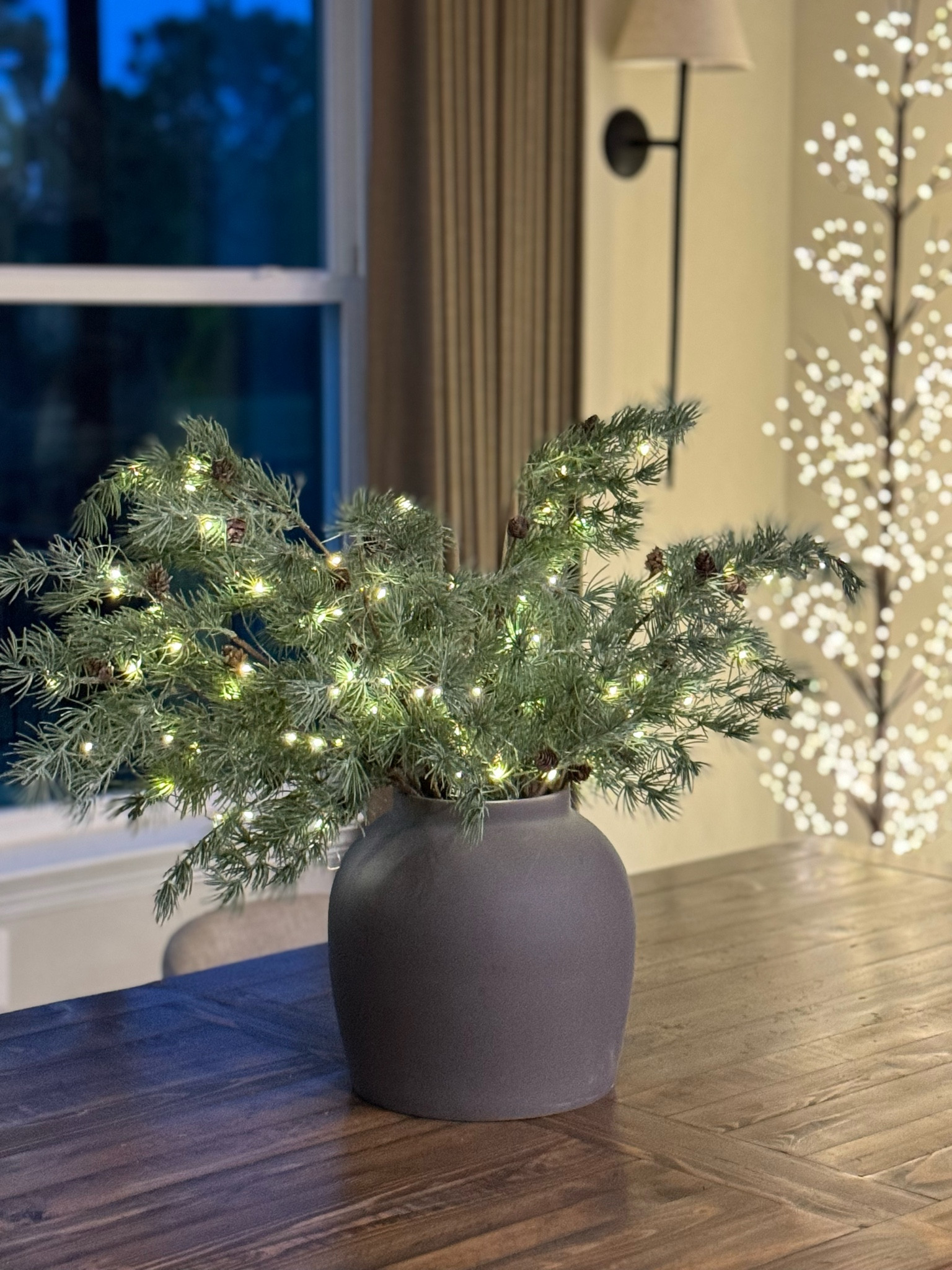 I love these lit stems so much! Can’t get enough of all the lights this season! 

Pre-lit stems, pottery barn stems, afloral vase, pottery barn twinkling twig tree