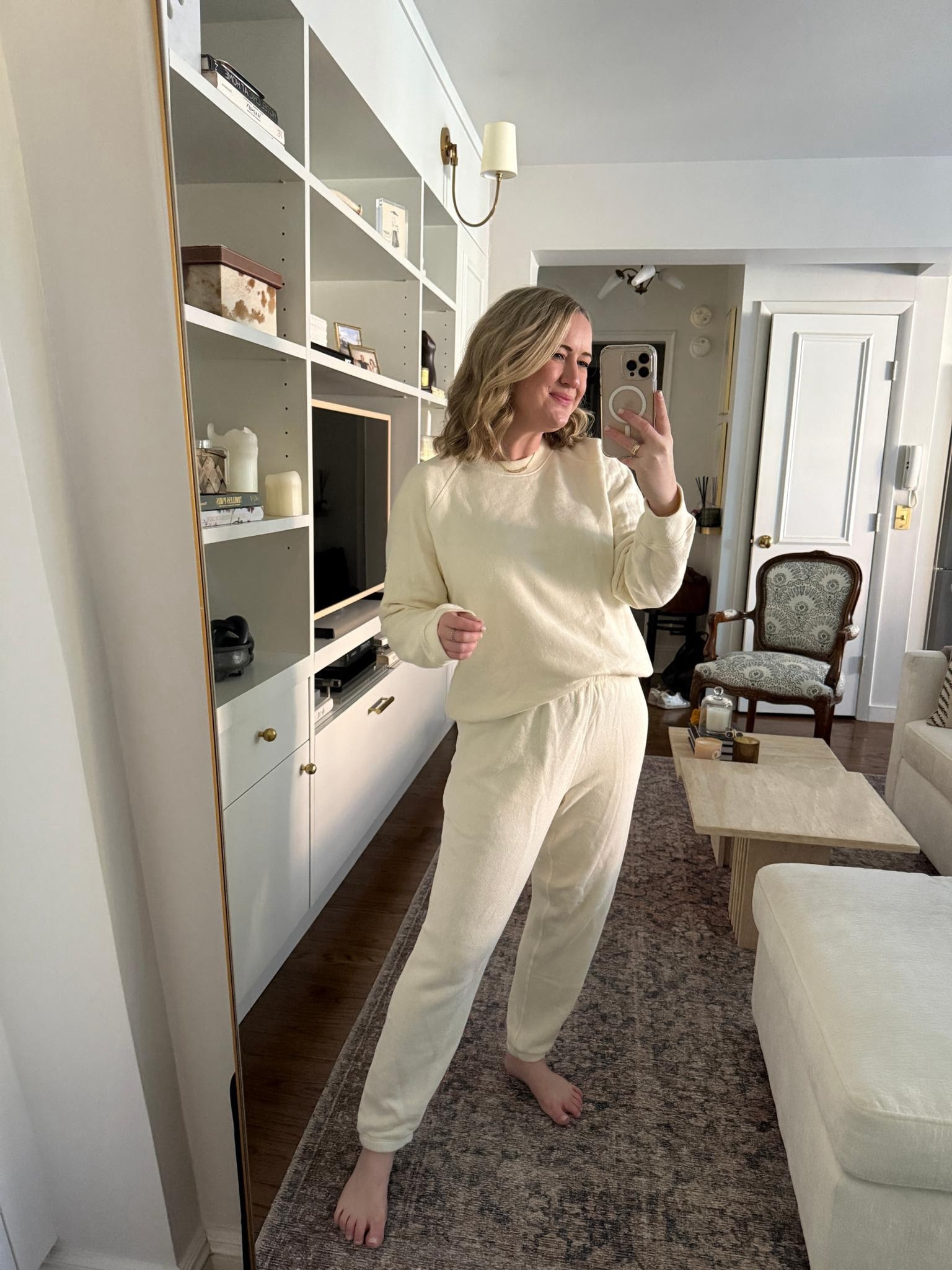 Jenni Kayne Sweatshirt + Sweatpants (size M)

#LTKSeasonal #LTKStyleTip