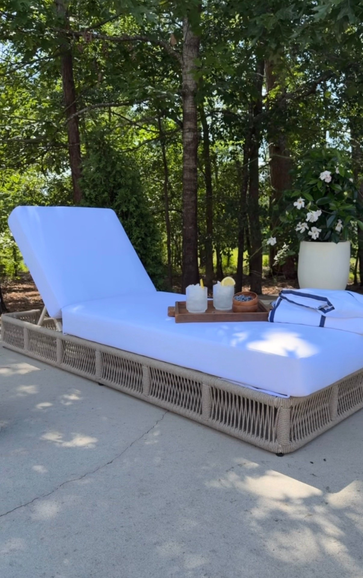 #ad ❤️ Get them now for @wayfair Fourth of July Clearance up to 70% off &➕fast & free shipping over $35 
🩵Refresh your space with these gorgeous and comfy reclining chairs. Also comes in the cutest stripes and the rope and steel frame create exceptional durability = resistant to weather, UV fading, rust, and mildew – so it stands up to the elements and frequent use


#wayfair @wayfair #wayfairpartner

#LTKHome #LTKselfcare #LTKdayinmylife