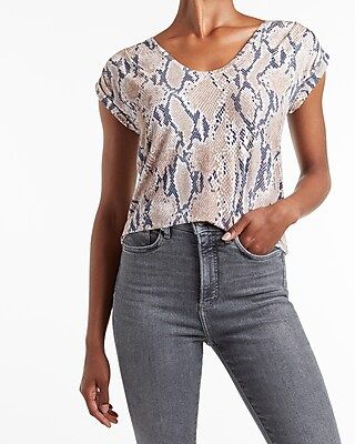 Relaxed Snakeskin Scoop Neck Tee | Express