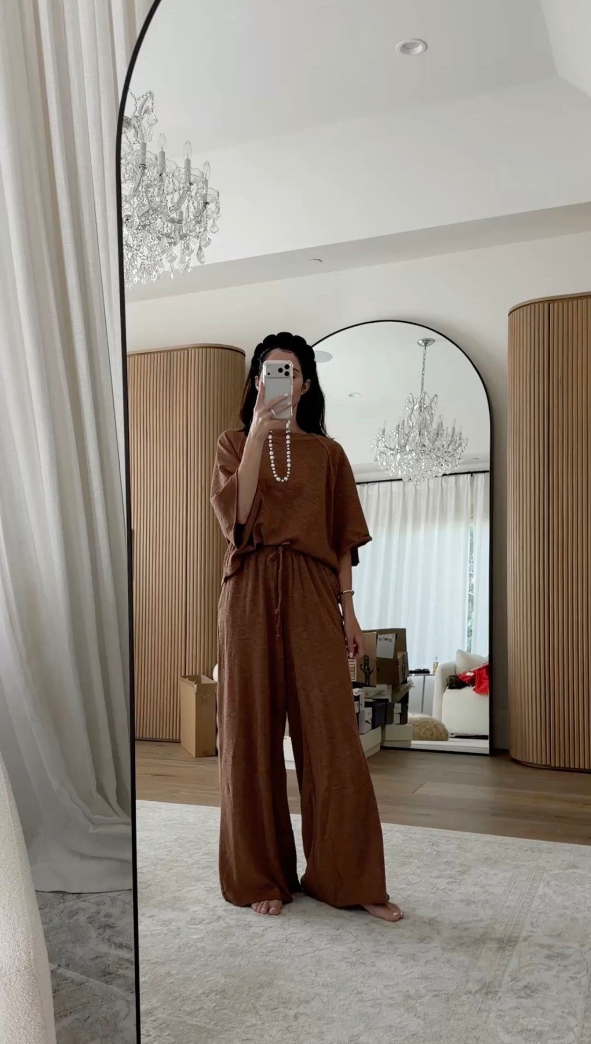 I saw this set go viral and had to get it myself! I’m just shy of 5-7” wearing the size XS top and XS bottoms #stylinbyaylin #aylin @Aerie 

#LTKOver40 #LTKgrwm #LTKootd