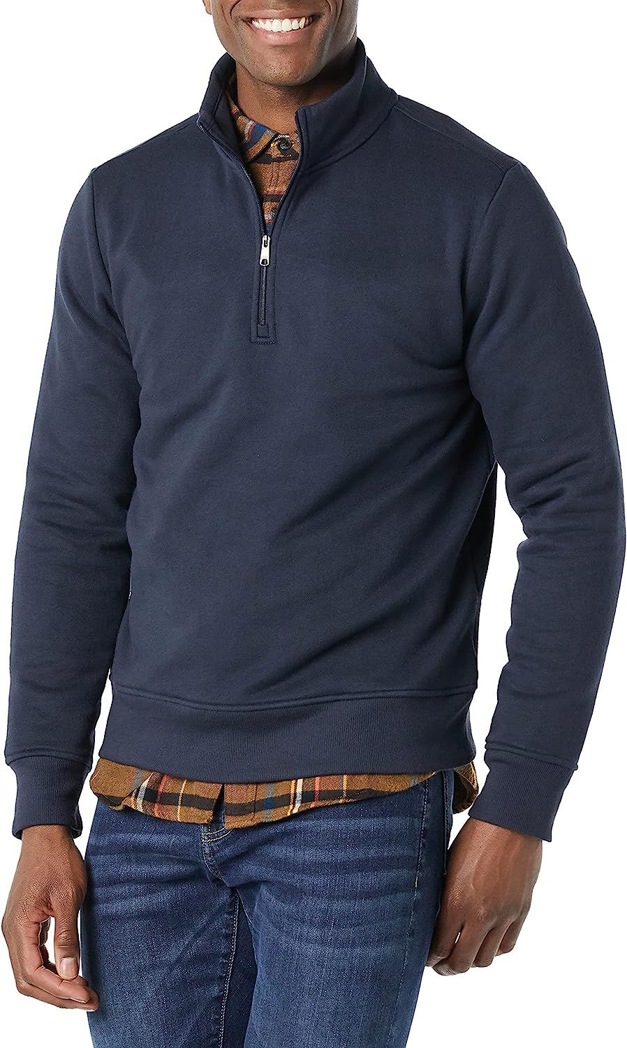 Amazon Essentials Men's Long-Sleeve Quarter-Zip Fleece Sweatshirt | Amazon (US)