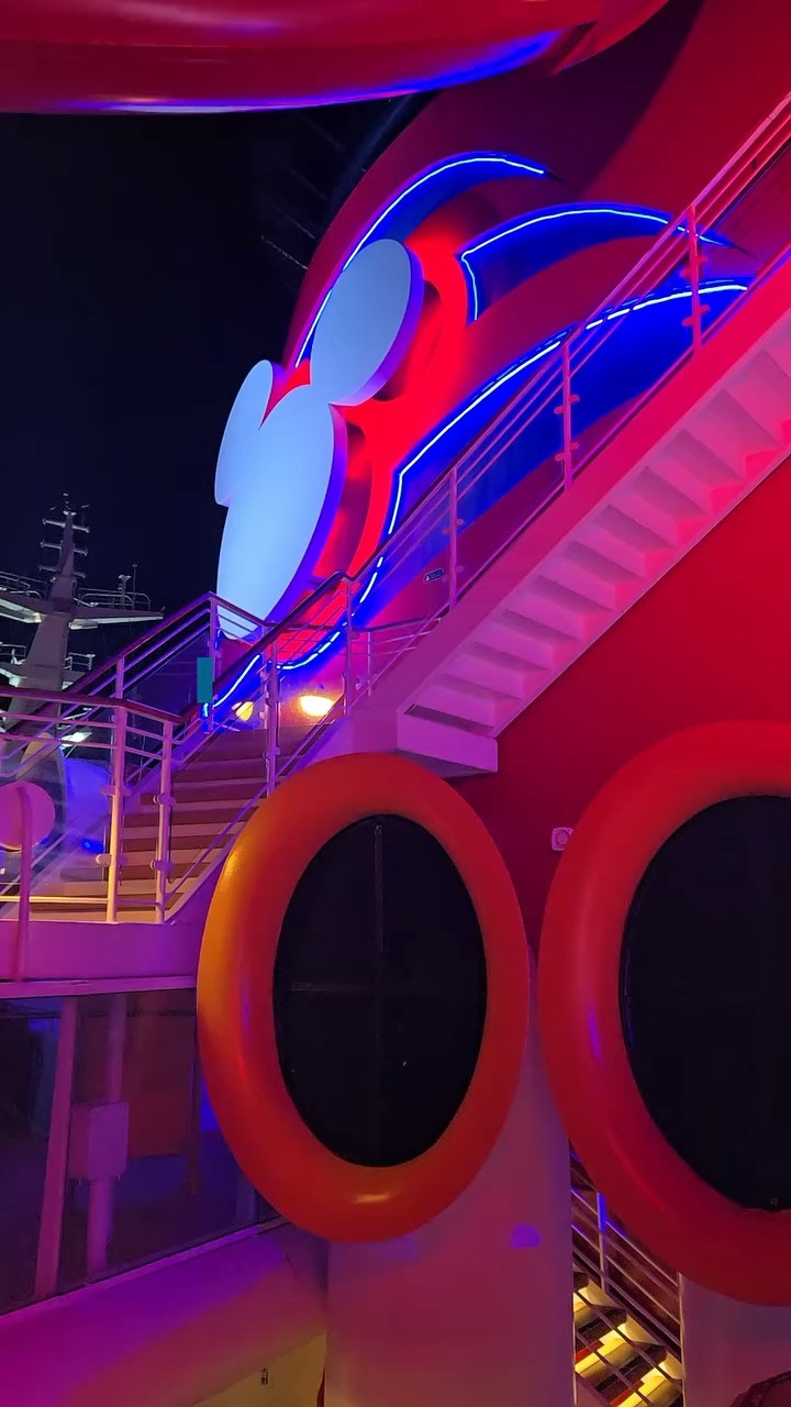 We got to experience the FIRST Marvel Day at Sea of the season on the Disney Magic! 🦸‍♂️✨ Full video is live on YouTube 🔗 link in bio! 🚢🐭 #DisneyCruise #DisneyMagic #MarvelDayAtSea #AskTheMouse

#LTKvlog #LTKstorytime #LTKTravel