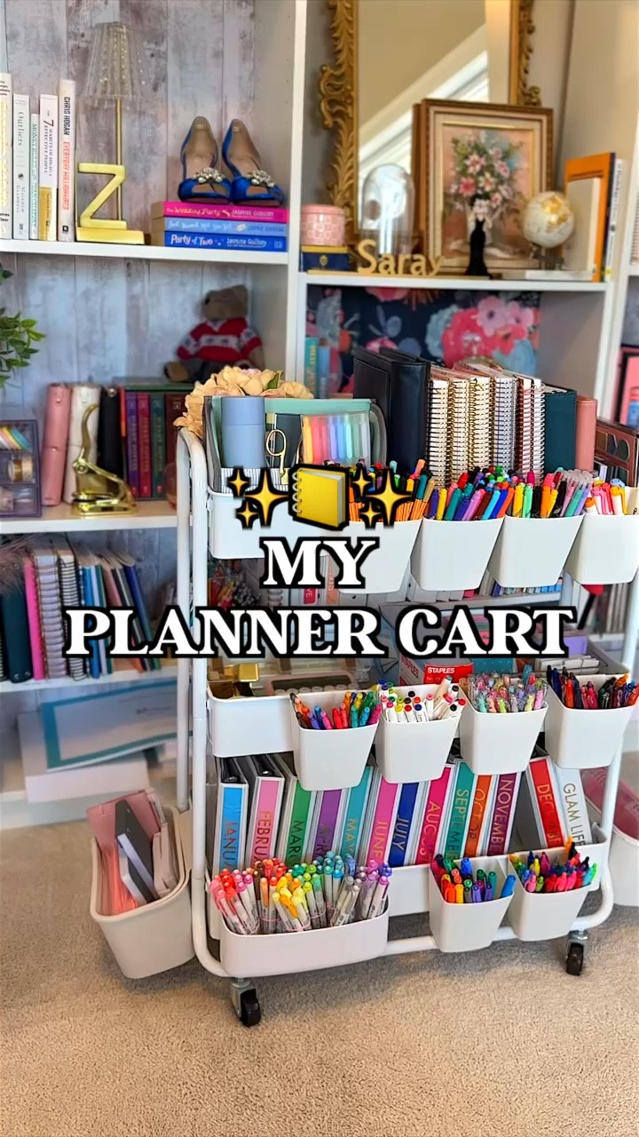 Let's organize my planner cart...
This is where I keep all of the supplies I'll be using throughout the year when sitting down to plan, goal set and journal. 


Organicemos mi carrito de planificación...
Aquí es donde mantengo todos los suministros que usaré durante todo el año cuando me siente a planificar, establecer objetivos y escribir en mi diario.

#planning #organization #plannersystem #newyear #goalsetting #productivity #journaling #organizationinspo #planninginspo #goals #inspo
