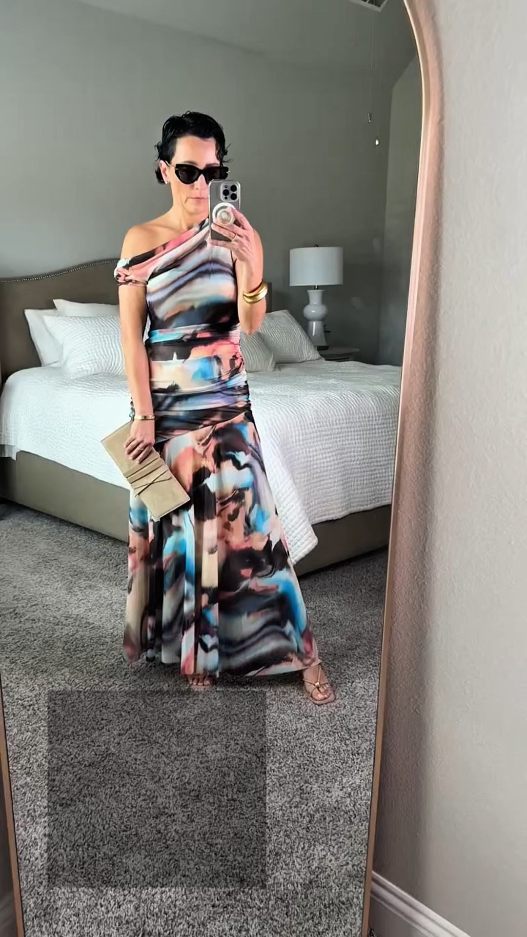 Comment SHOP and I will send all links. The perfect wedding guest dress!! Happy shopping and follow me on LTK@stylewitheugenia 
#stylewitheugenia
#styledbyeugenia
#styleguide #fashioninspo #style

#LTKdayinmylife #LTKootd #LTKgrwm