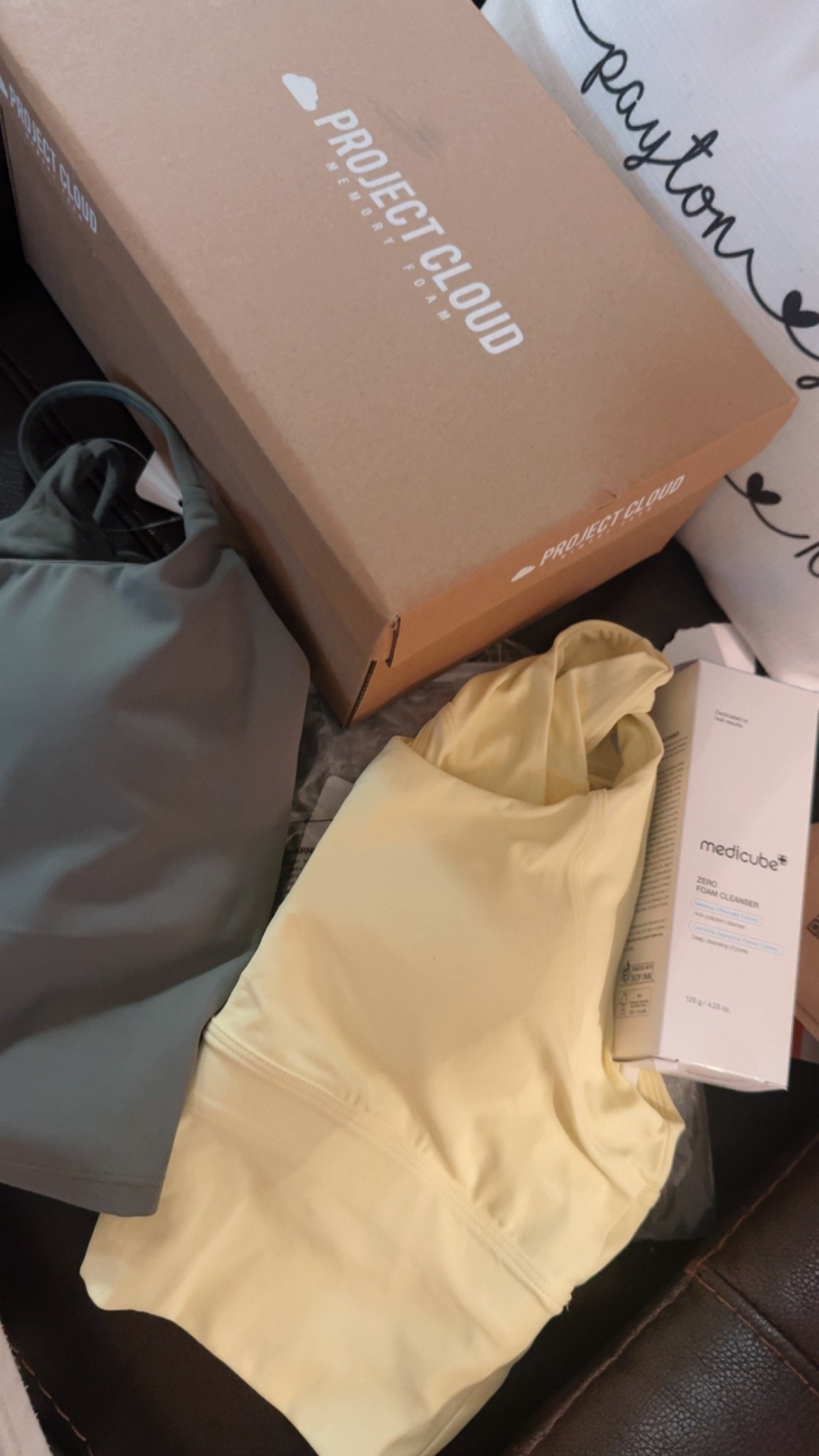 These deals were to good to scroll past 👀 shop my Prime Day buys!

#LTKStyleTip #LTKFindsUnder50 #LTKBeauty