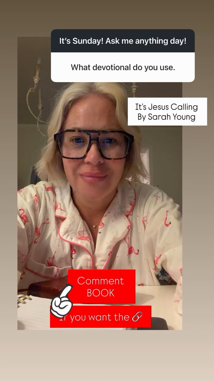 It’s Jesus Calling 
By Sarah Young  Comment 
BOOK 

If you want the 🔗