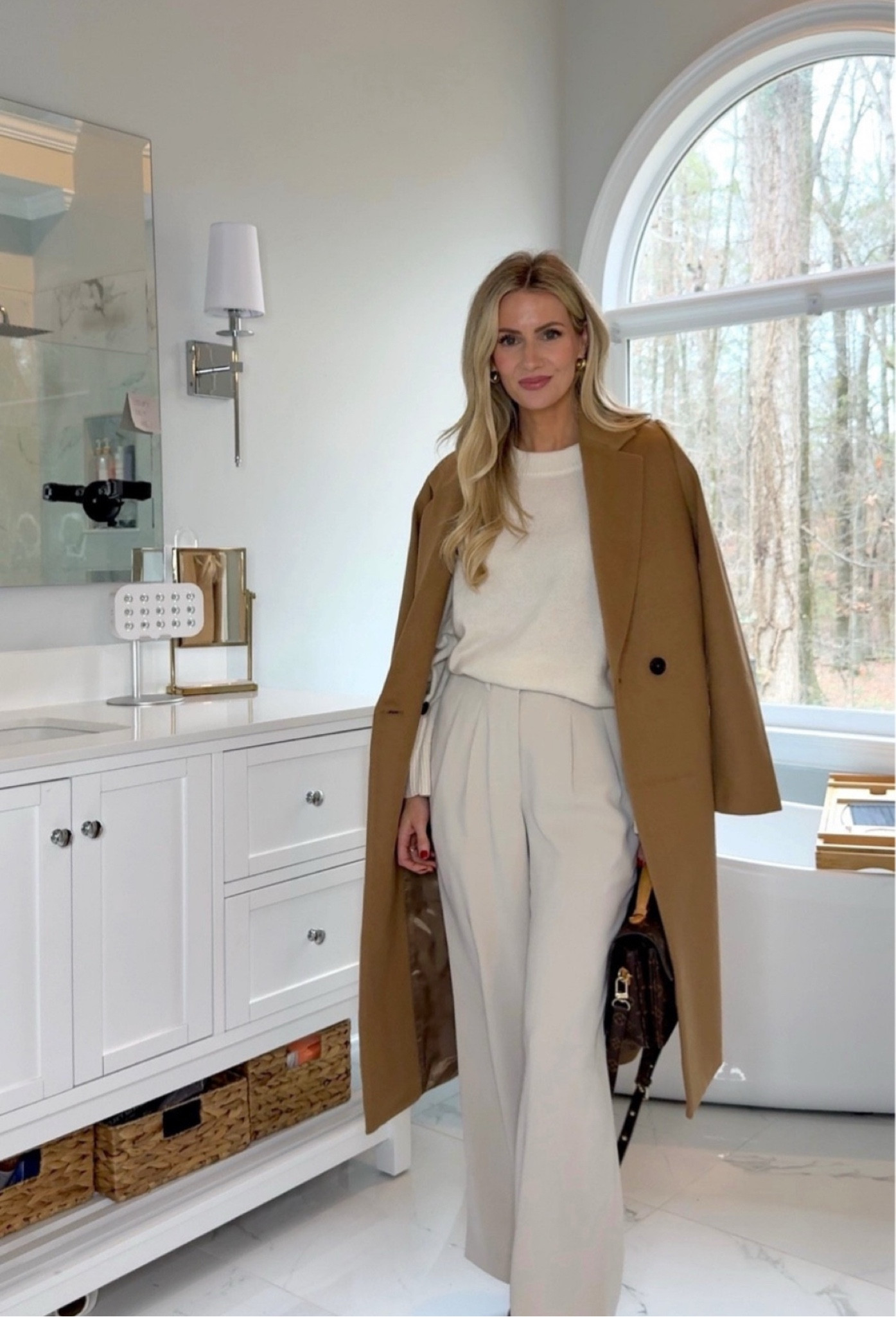 This cashmere sweater feels as luxurious as it looks, I like to size up one size for a more oversized fit.  This coat comes in 6 colors ;)  #quincePartner @oneQuince 


#LTKgrwm #LTKHoliday #LTKGiftGuide