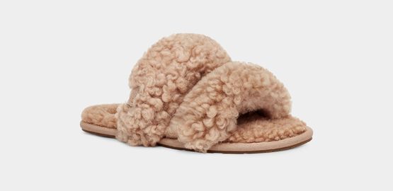 Maxi Curly Scuffetta Slipper | UGG® | UGG (US)