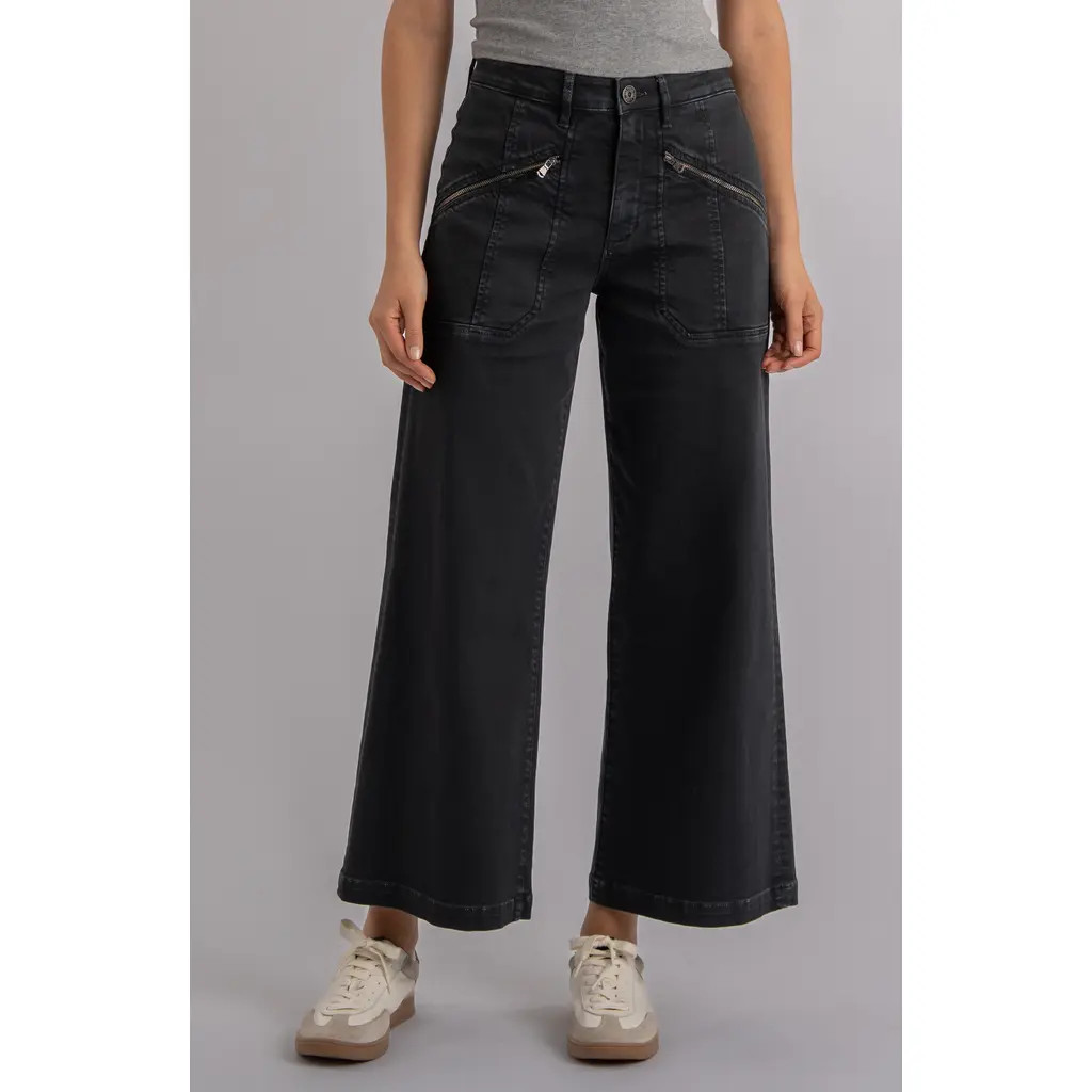 KUT from the Kloth Meg Zip Pocket High Waist Ankle Wide Leg Jeans in Gainful W/Black at Nordstrom, Size 0P | Nordstrom