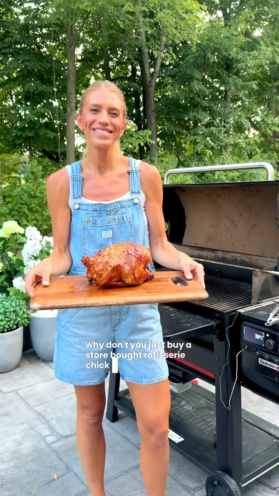 Easy Lemon Rosemary Rotisserie Chicken Recipe!! 🍋 🍗 This is one of my favorites for the summer. It’s light but full of flavor.  The leftover chicken makes great leftovers especially for tacos, chicken noodles soup, and chicken salad!  I could not recommend the @webergrills SearWood Pellet Grill enough! We got it last summer and it’s an all in one.  It is a smoker, rotisserie, griddle, and everyday grill.  It cooks everything better than any restaurant and its so easy to use that even I can use it!!  

LEMON ROSEMARY CHICKEN RECIPE: 🍋
Ingredients: 
1 Whole Chicken
1 squeezed lemon
1 bunch of fresh rosemary
Avocado Oil
Salt & Pepper
Garlic powder

Recipe: 
1.Turn on Weber Searwood to 385 degrees

2.While its heating up season chicken with oil and spices. Cut up a little of the rosemary to season on top and put the remaining rosemary and lemon inside of the chicken.

3.Install the chicken on the rotisserie insert and cook until internal temperature of 165 degrees. (roughly 45 minutes depending on size of chicken)

4. When the internal temperature of the chicken reaches 165 you can eat and enjoy!!


#ad #webergrills #summerrecipe #summerrecipes #easyrecipe #chickenrecipe
