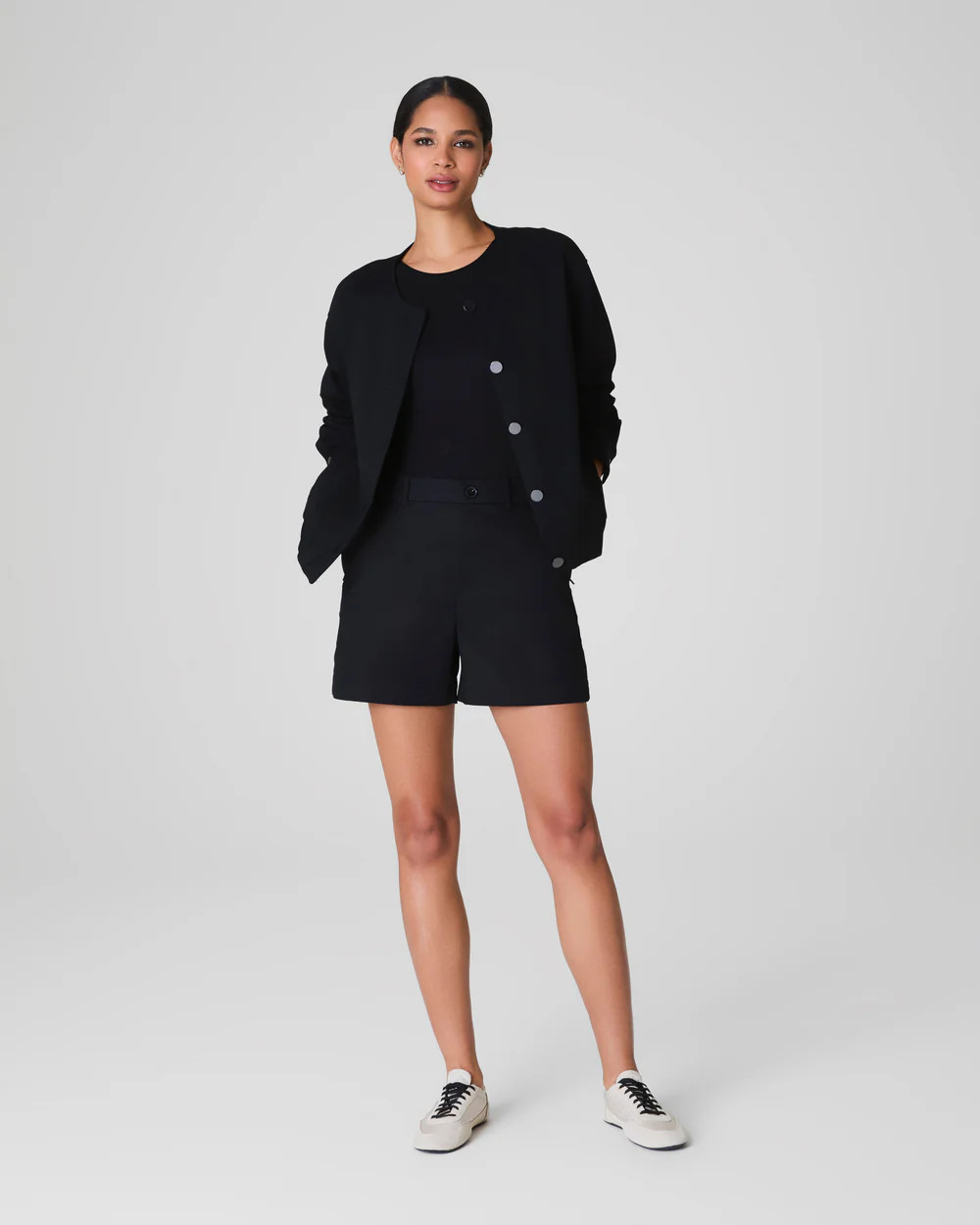 SPANXsupersmooth™ Stretch Twill Short, 5 | Spanx Canada