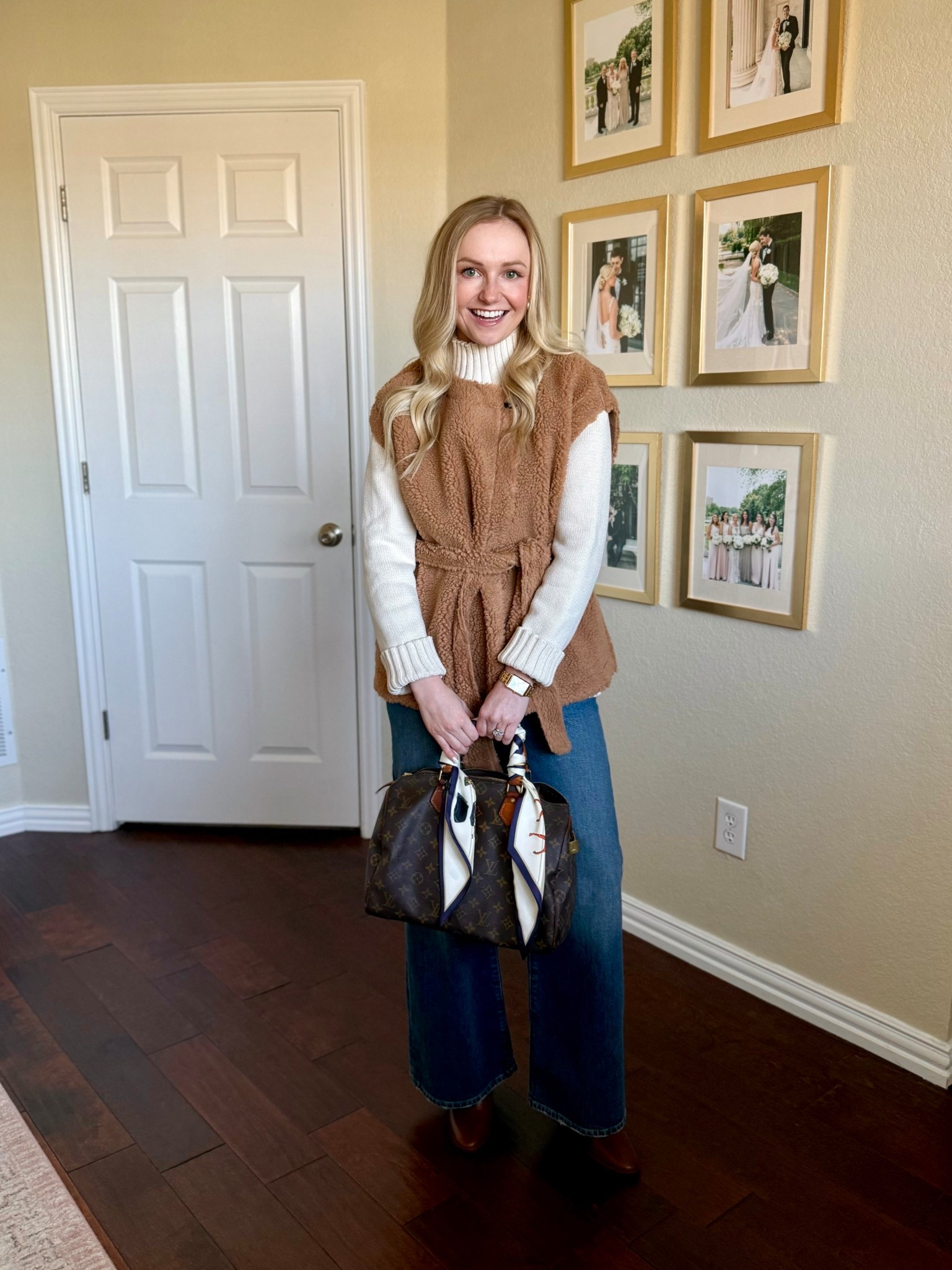 Love this Sherpa vest!! Wearing an XS/S 

#LTKSeasonal #LTKGiftGuide #LTKootd