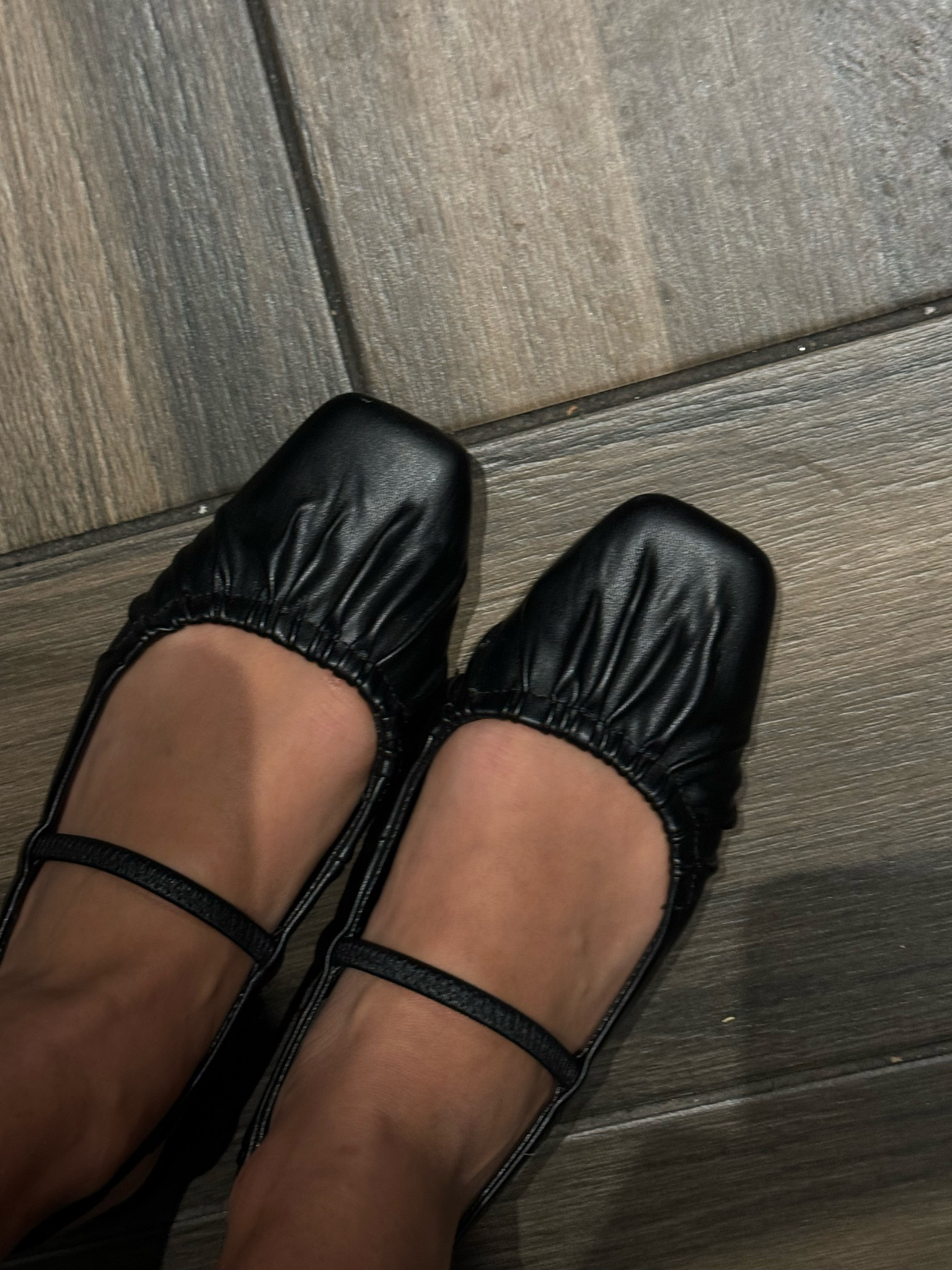 My favourite ballet flats 🥿 

#LTKsummer #LTKstyletip #LTKcanada