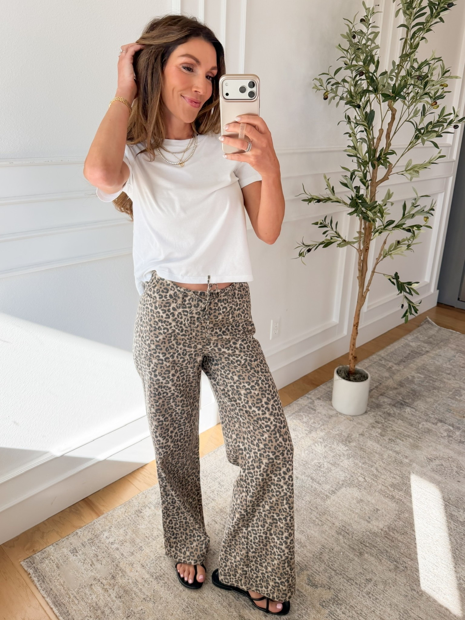 Comfort 🤝Millennial Mom


#casualoutfit #millenial #millenialmom #walmartfashion #ltkwalmart

#LTKootd #LTKmomlife #LTKgrwm