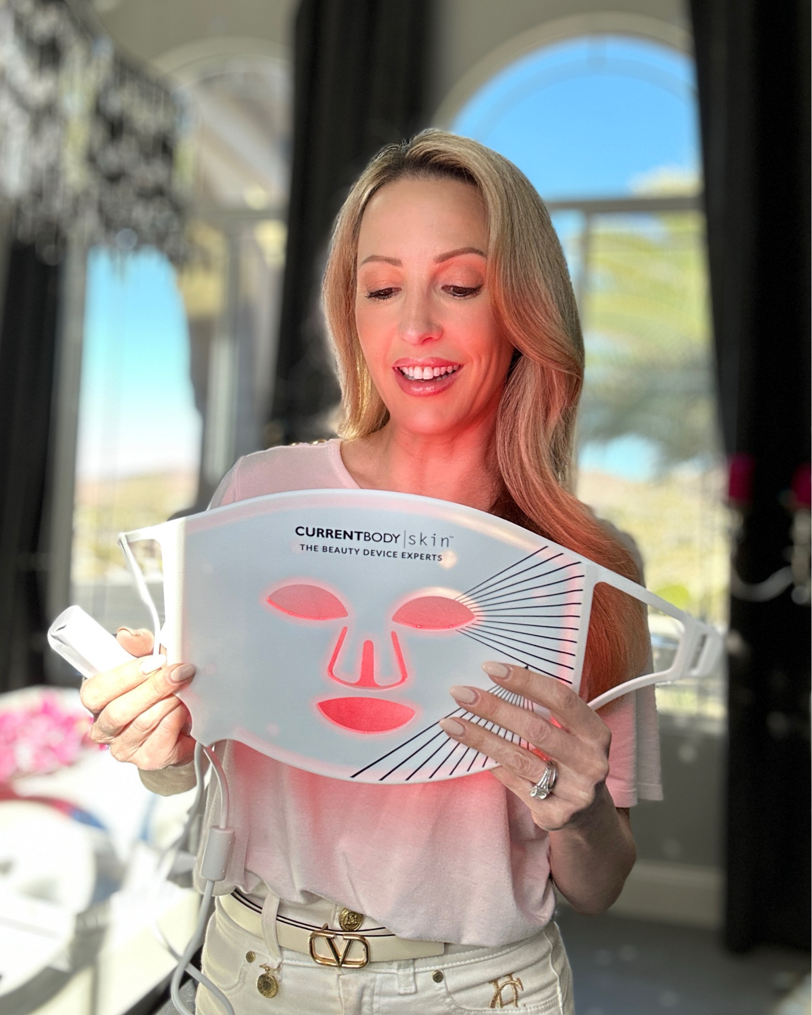 New year, new skin or gift idea. I’ve been using my currentbody LED mask for nearly a year (full review on the blog glamourandgains.com). Get it, gift it, pack it - it’s foldable so easy to take with you on trips, etc. I’m all for trying as many anti aging skincare products as I can! Use discount code GLAMOURZIIP

#LTKbeauty #LTKGiftGuide #LTKhome