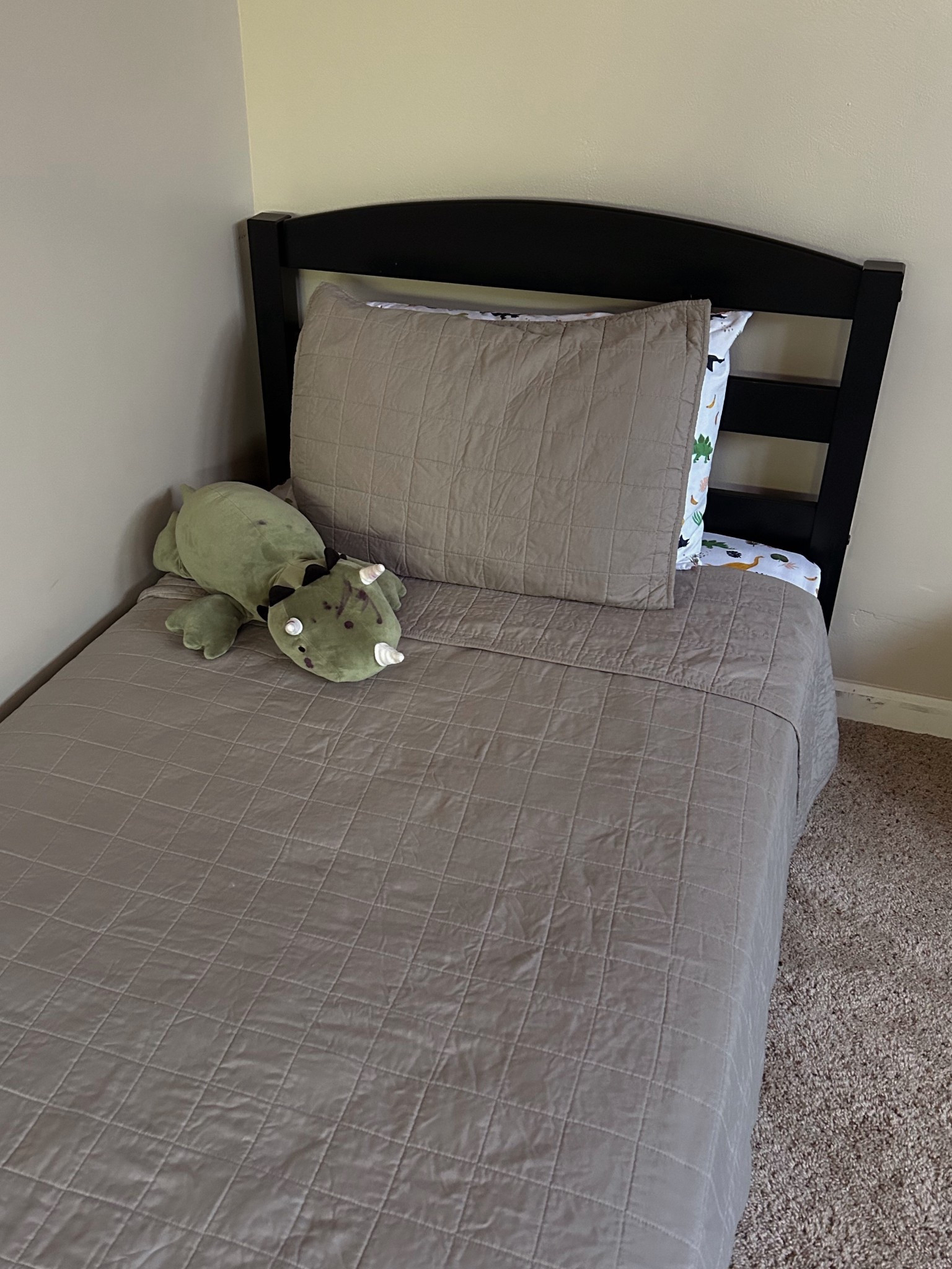 Toddler bed 🦖

#LTKHome #LTKKids #LTKFamily