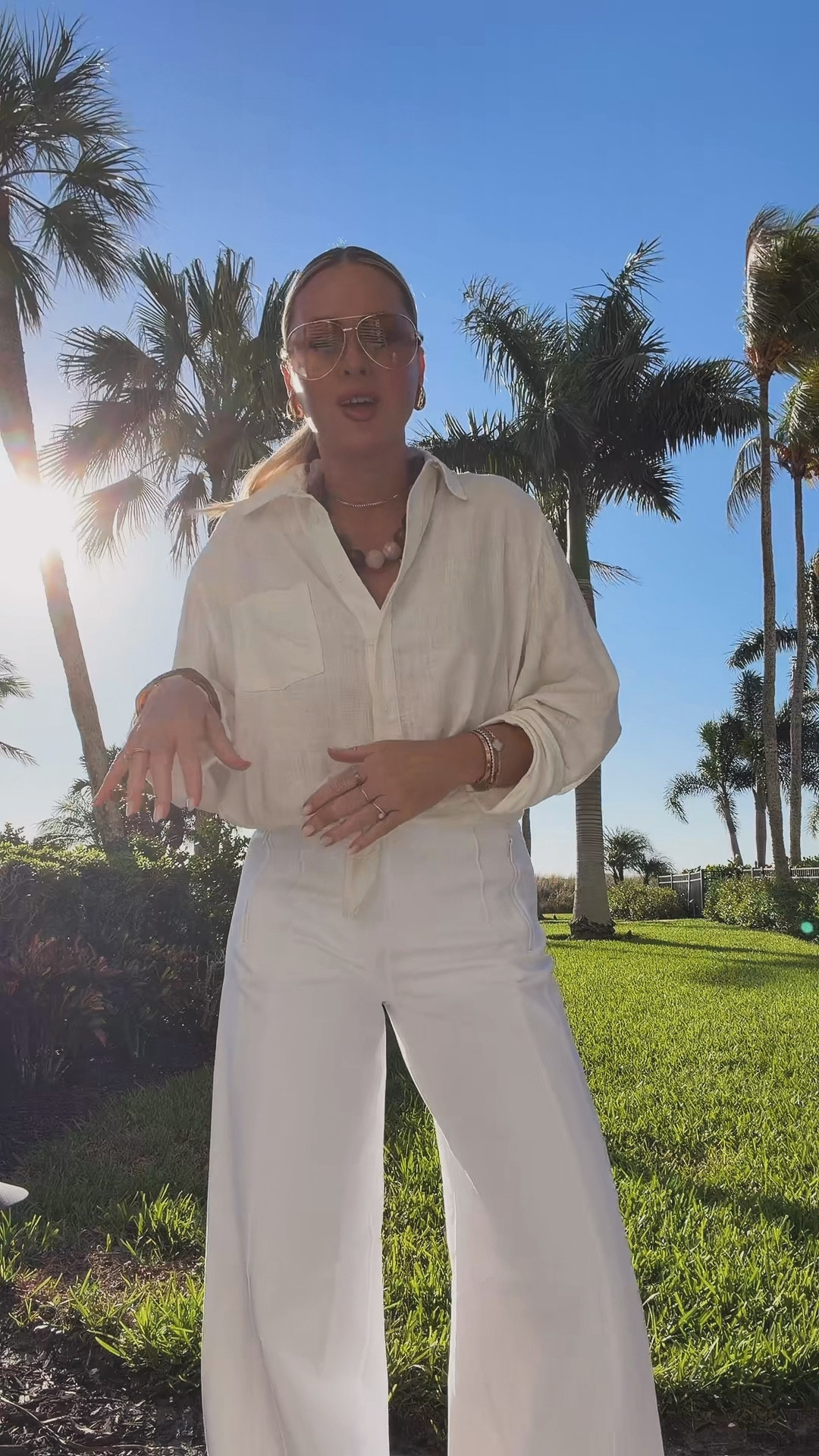 The most clicked lulu pants in white! 
Do your tts! I’m in smalls.


White pants. Linen. Resort wear. Spring 2026. 

#LTKootd #LTKSeasonal