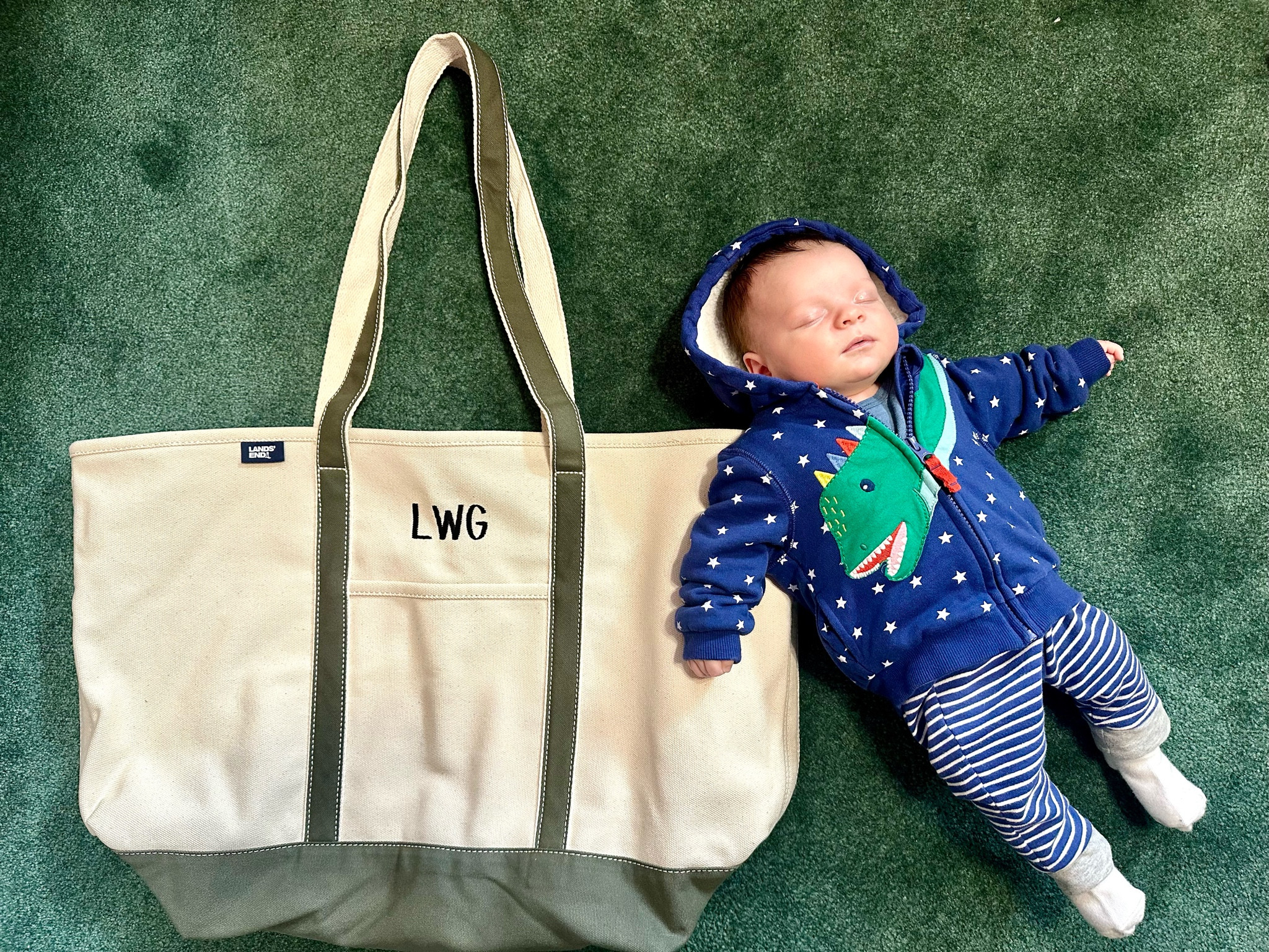 Alert! Lands End tote bags are the cheapest I’ve ever seen them! They’re almost 50% off today and FREE monogramming! 

For travel I get the x-large, long handle, zipper. 

For the beach I have the large, long handle, open top  

We loveee our Lands End canvas tote bags so much. I’ve been using them since I was little, and no bag holds up as well as them. Jack & Lucas each have their own now too!



#LTKunder50 #LTKsalealert #LTKfamily