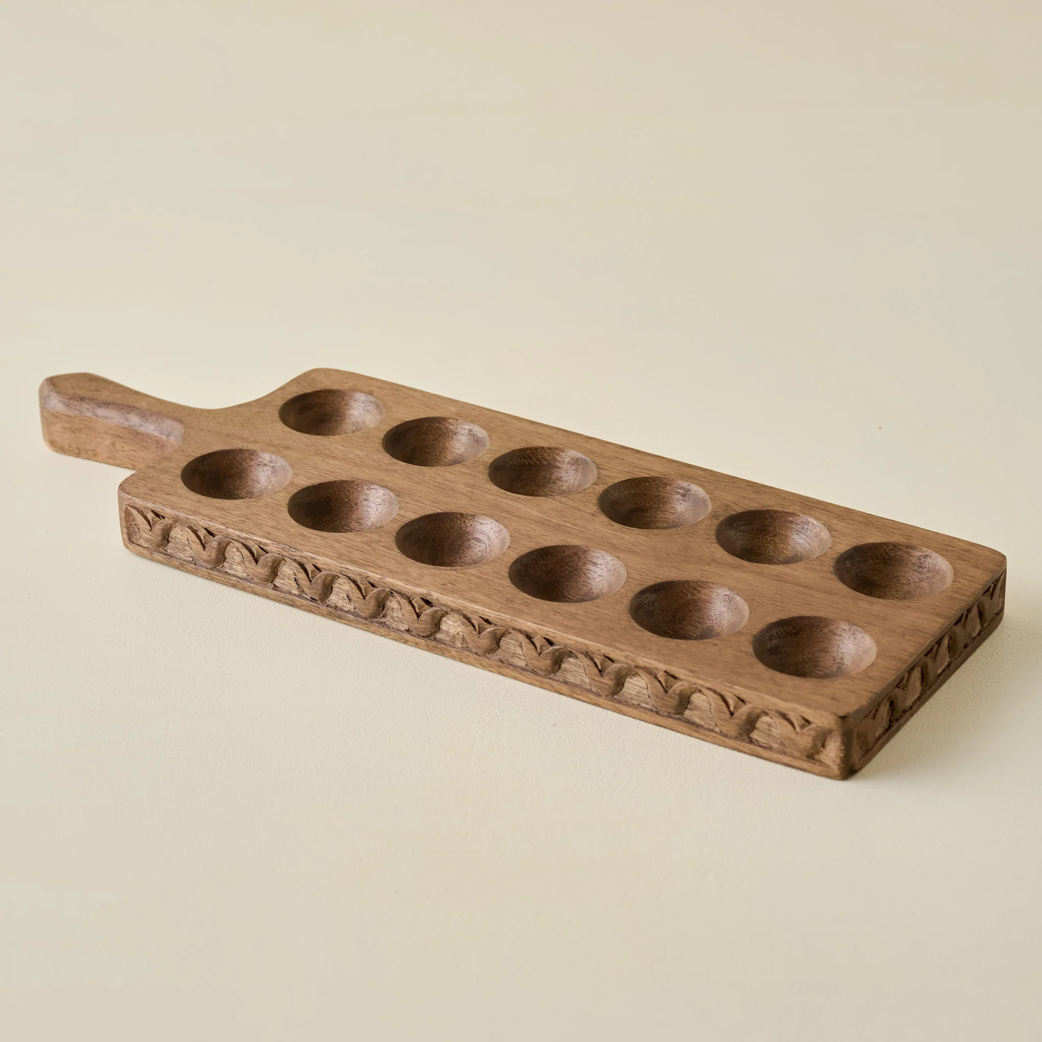 Antiqued Wood Tulip Carved Edge Egg Tray | Magnolia