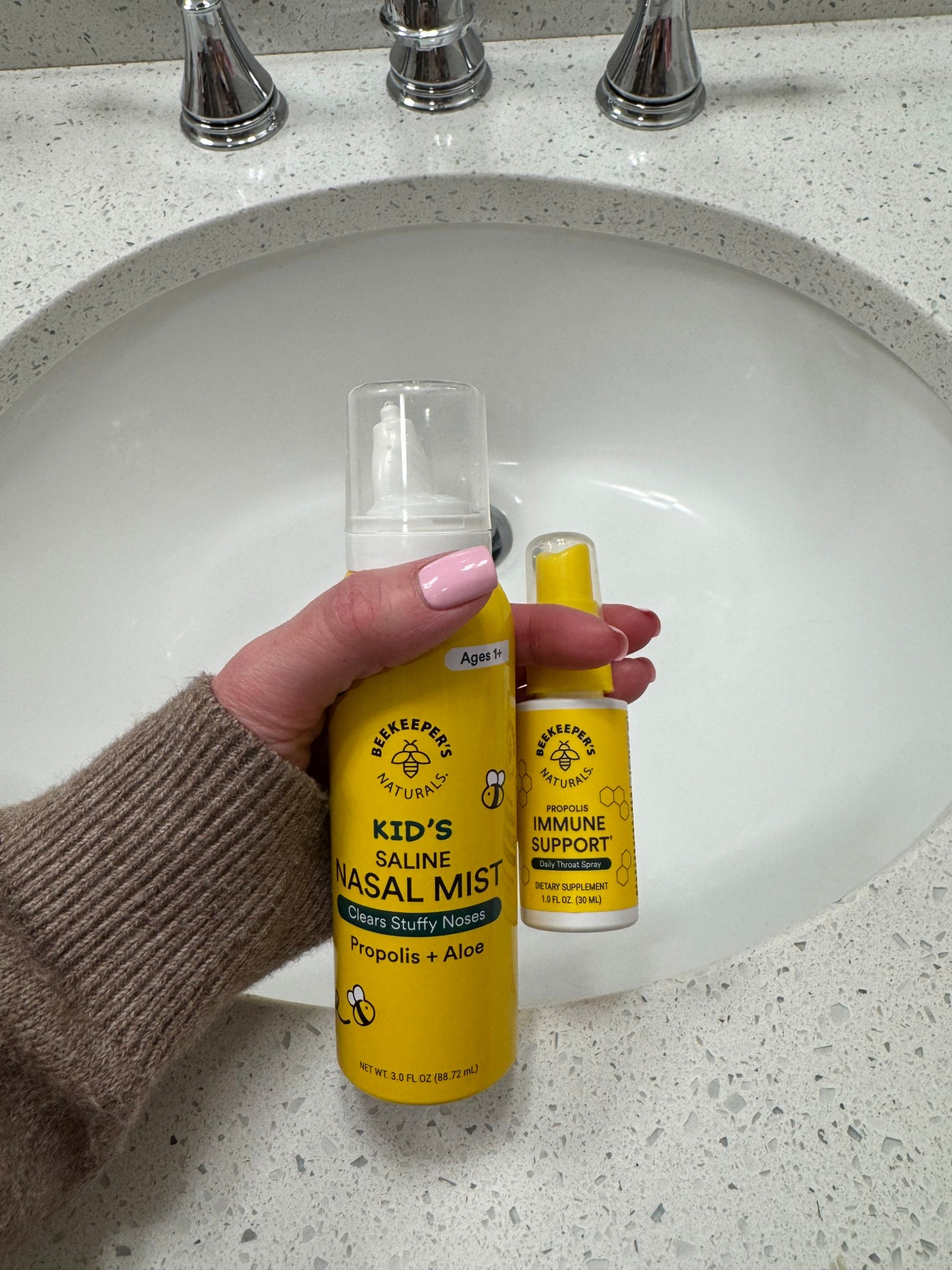 Cold season must haves 
Beekeepers naturals 
Cold remedies 