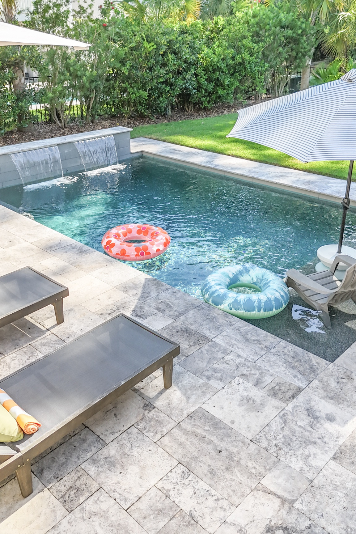 Happy Father’s Day! 😎
•
•
•
#homebykmb #targetstyle #pool #ingroundpool #poolfountain #summerdays #summerfeeling #summerishere #summerlife #summerlovin #summertime #summervibes #summermood #myhouseandhome #howihome #pocketofmyhome #homestyle #homeinspo #myhomevibe #homestyling #heyhomehey #homelovers 

#LTKHome #LTKSeasonal