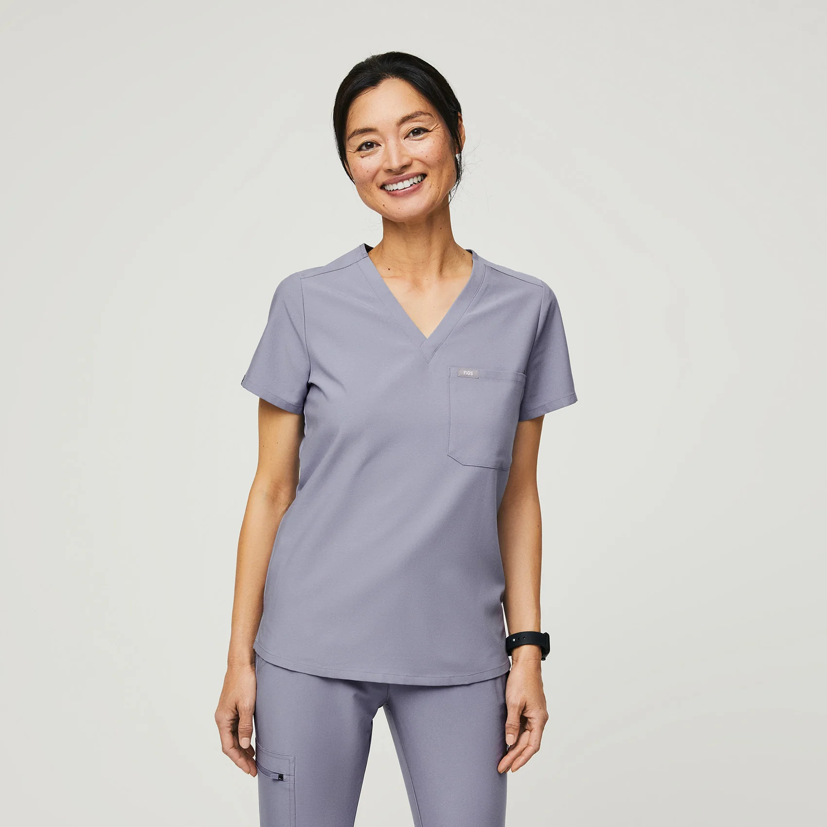 Women's Catarina One-Pocket Scrub Top - Vapor Blue Space Dye · FIGS | FIGS