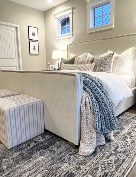 New bedroom rug!

Loloi rug / Jean Stoffer / Wayfair finds / bedroom furniture/ ottoman / foot stool /
Knitted blanket / throws / euro pillow
/ neutral decor / coastal modern /
Upholstered bed / highland park / Bernhardt furniture / curated pillows
/ Colin and Finn / throw pillows 

#LTKhome #LTKunder50 #LTKunder100