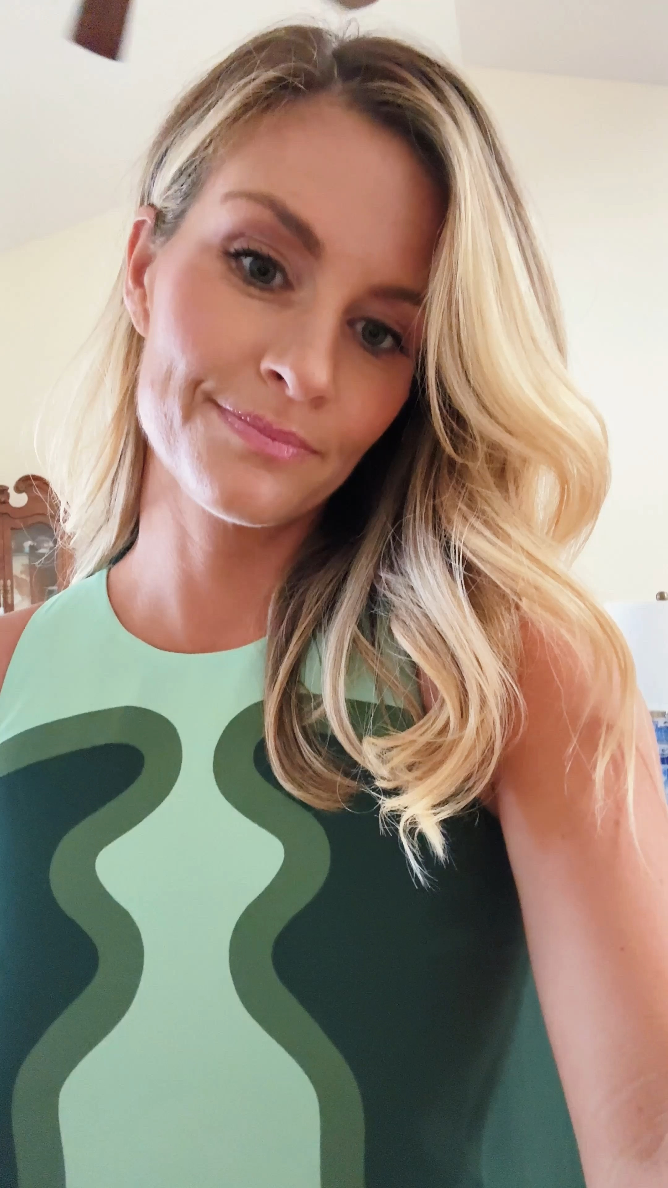 Wedding guest drsss

#LTKOver40 #LTKSeasonal #LTKWedding