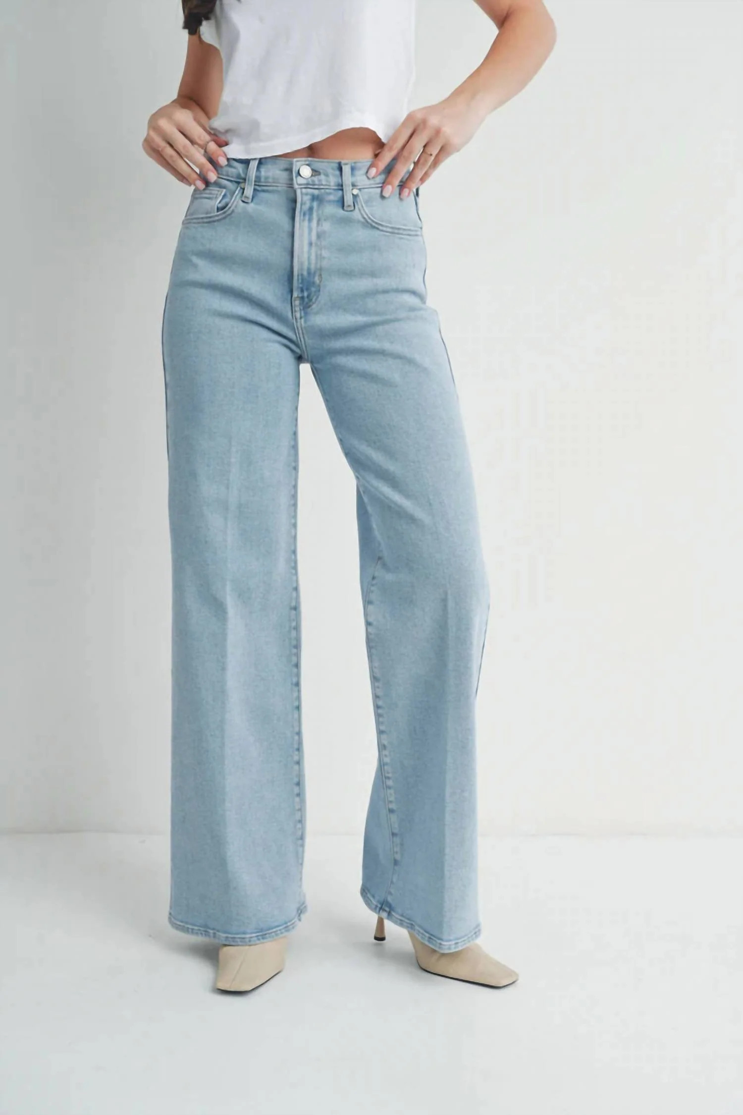 Palazzo Jean In Light Wash | Shop Simon