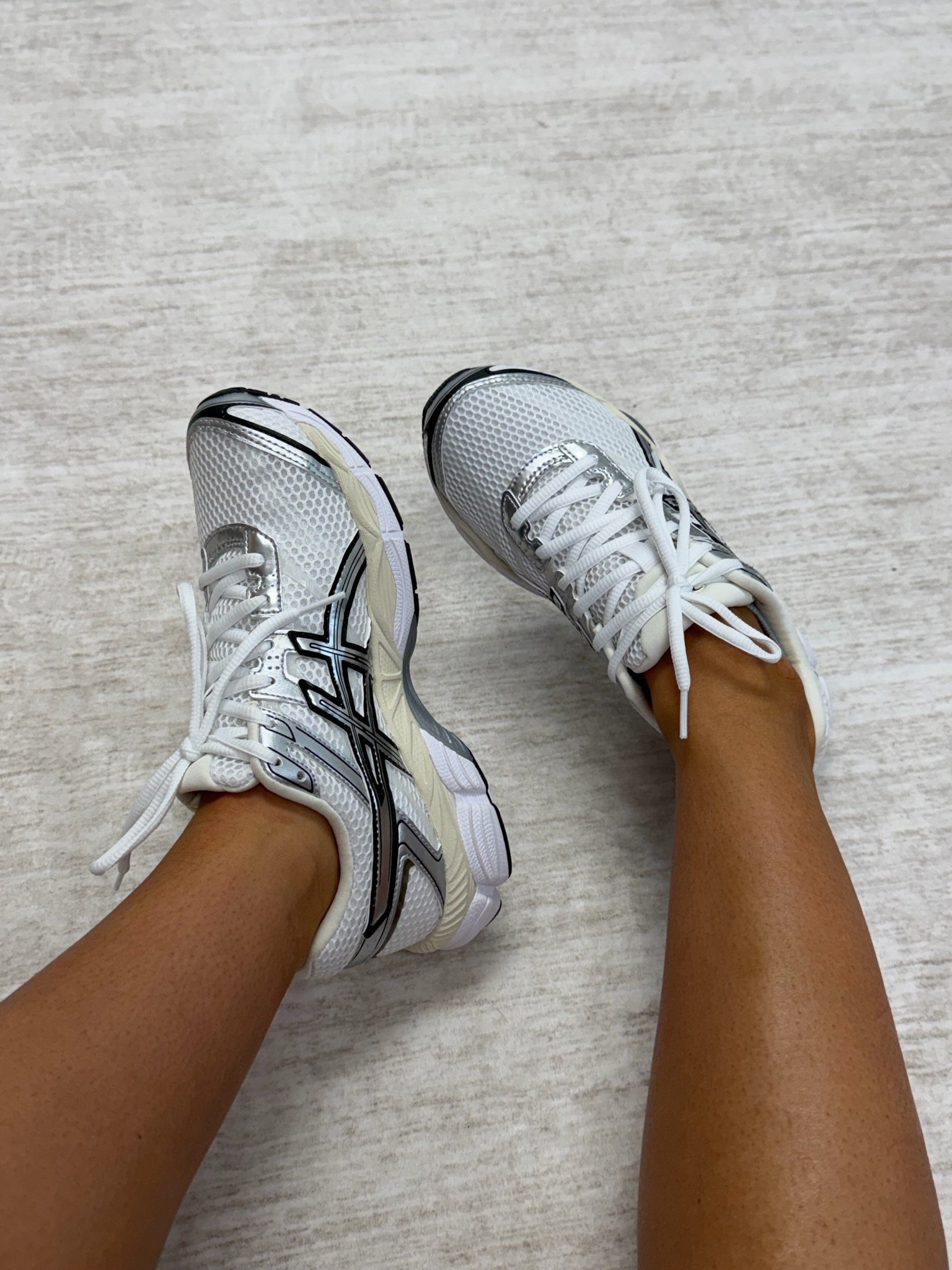 Hubby bought me the cutest sneakers!! Sooo comfy - I loveeee them!! 

Sneakers 
Walk sneakers 
Workout 
Sneakers of the day 
ASICS 
Mom style 
Causal style 
Everyday style

#LTKmomlife #LTKfitnessgoals #LTKTravel