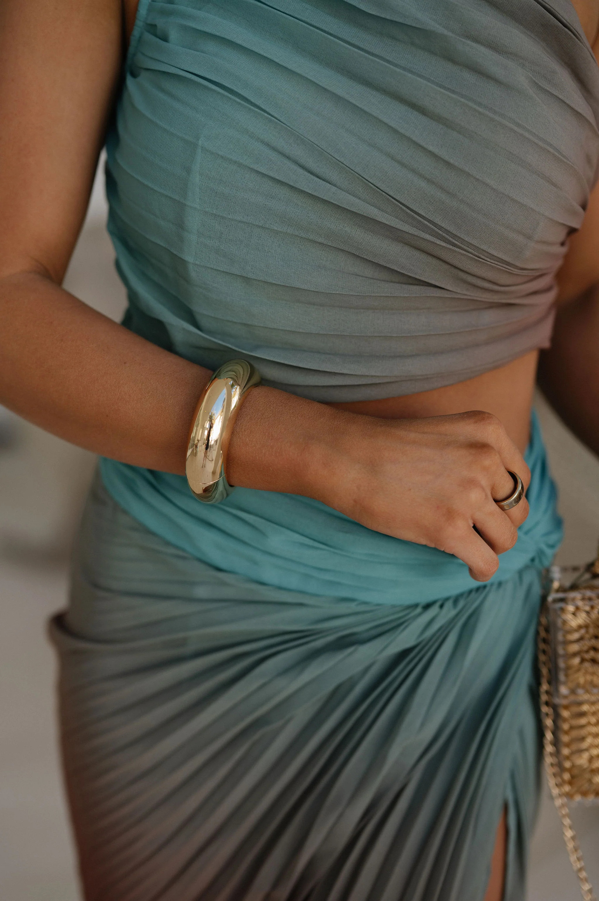 Statement Smooth Bangle-Gold | These Three