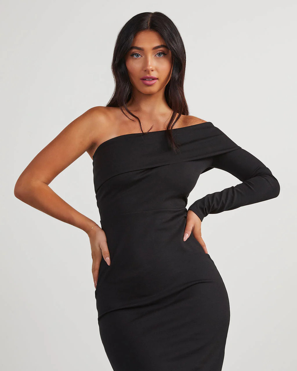 Already Famous One Shoulder Midi Dress | VICI