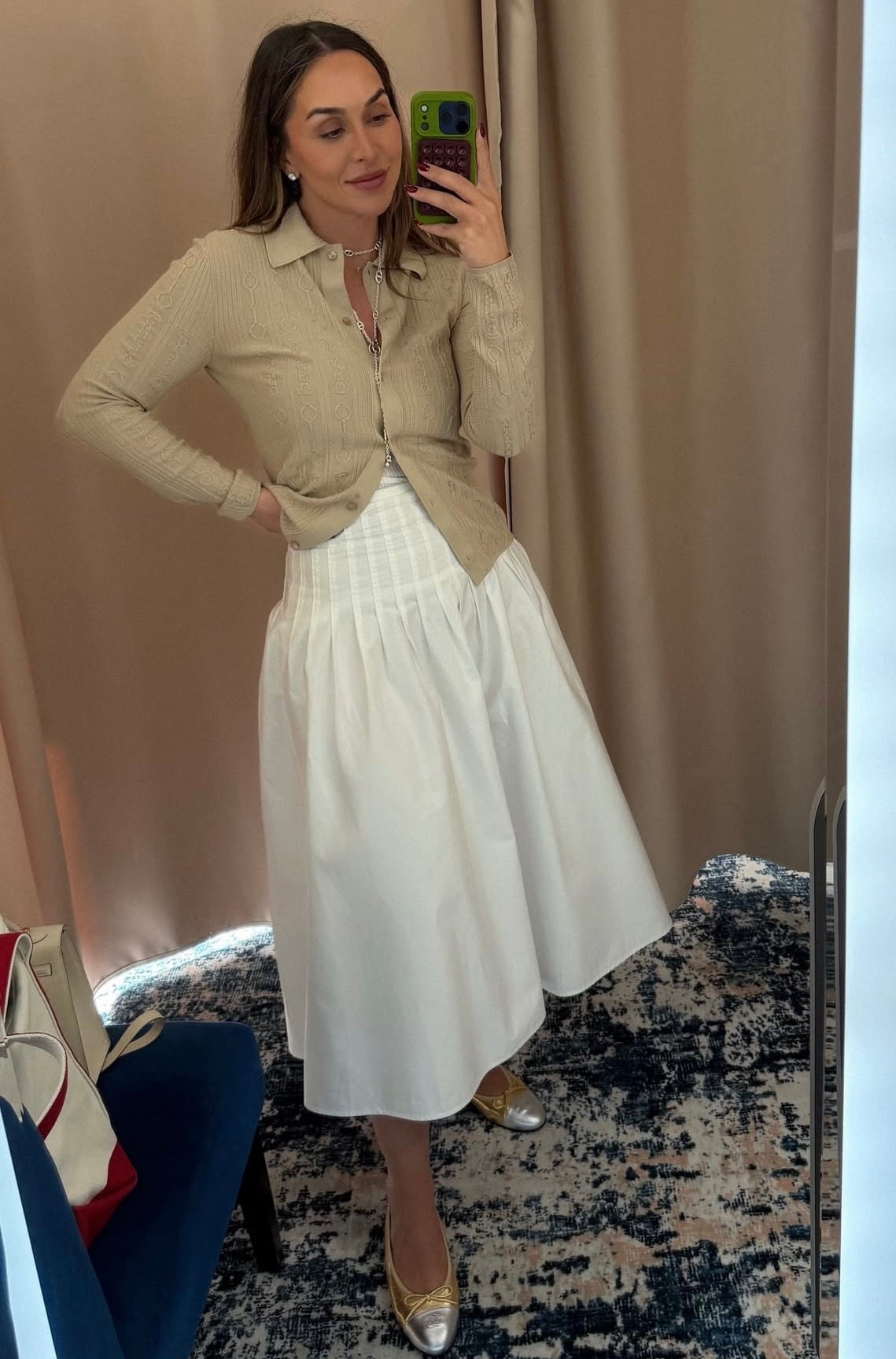 Are mirror selfies back in yet?

#LTKFindsUnder100