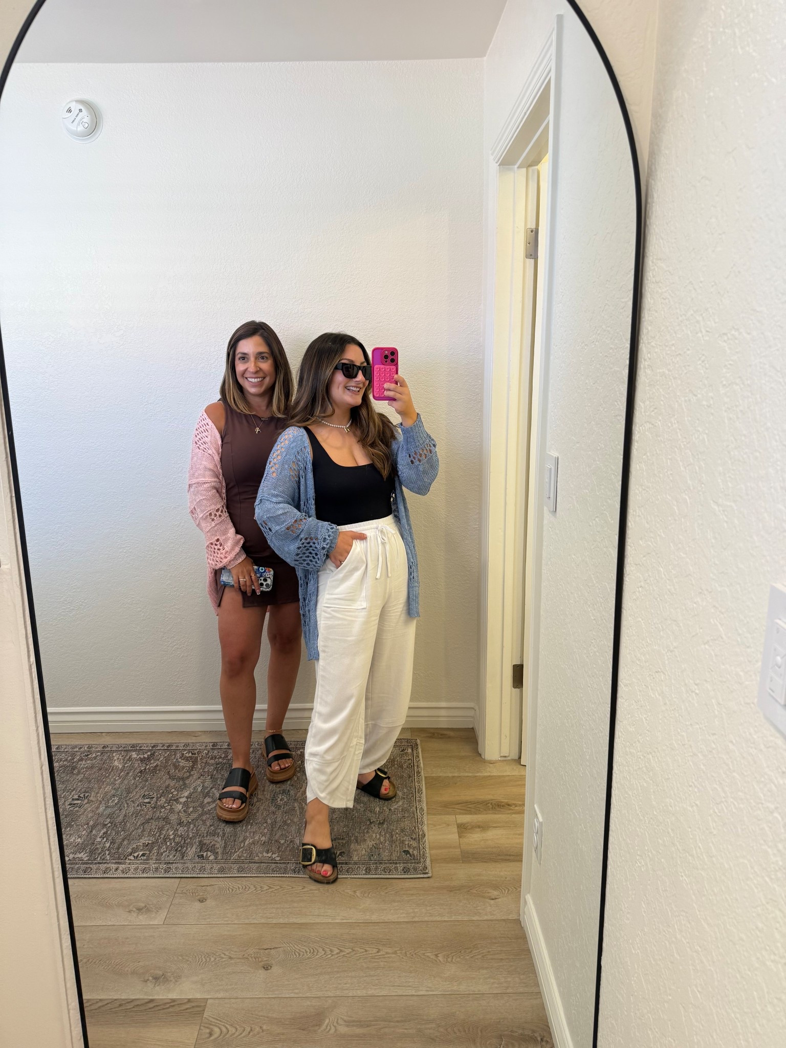 Petite friendly outfit! 

Sky blue cardigan, tank and linen pants size small 

5'0" 140lbs 

Amazon finds 

#LTKStyleTip #LTKFindsUnder50 #LTKPetite