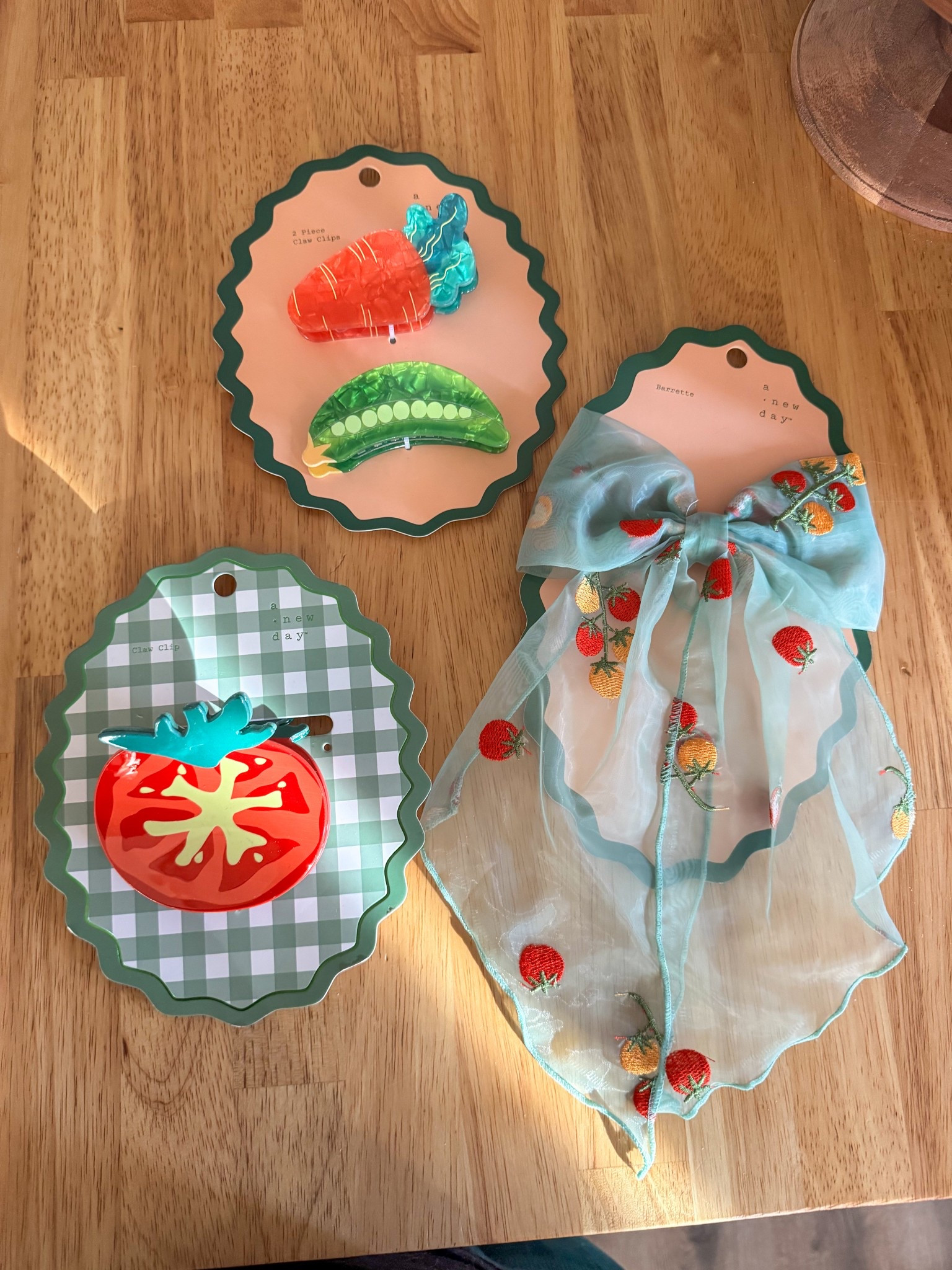 How cute are these hair accessories from Target?! 

My dad runs a produce stand at some local markets and I can’t wait to accessorize with these! 

They are perfect!

#LTKSpringSale #LTKStyleTip #LTKSeasonal