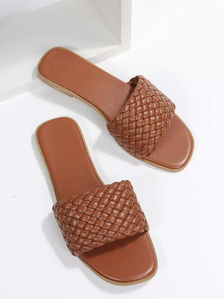 Women Braided Detail Single Band Slide Sandals, Fashionable Solid Minimalist Outdoor Flat Sandals | SHEIN