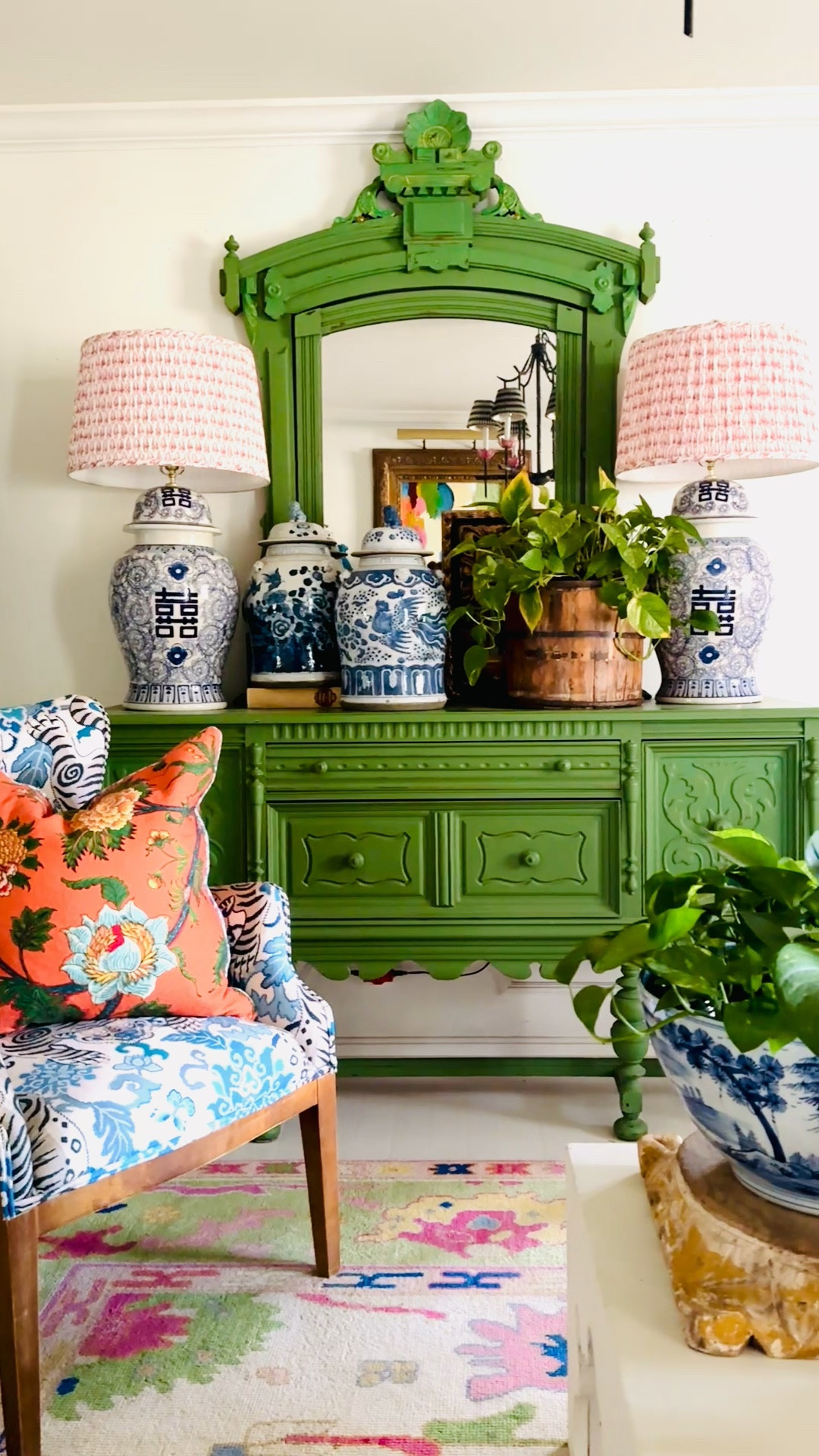 People can’t get enough of a great green paint! The question I get asked the most in my messages is, “What color is your green sideboard?” Well, look no further! It’s from Amy Howard, and you can find the color linked below.

#LTKHome