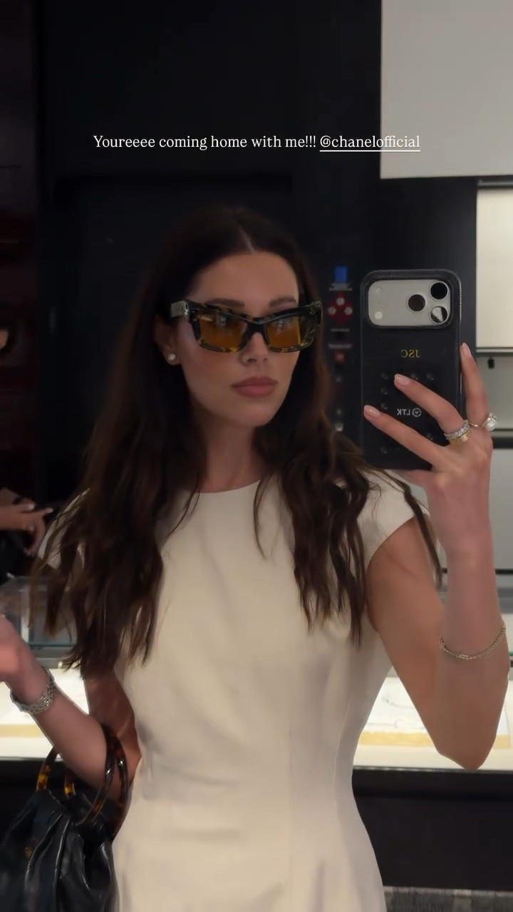 These chanel sunnies are coming home with me 😍😍

#LTKootd #LTKSeasonal #LTKdayinmylife