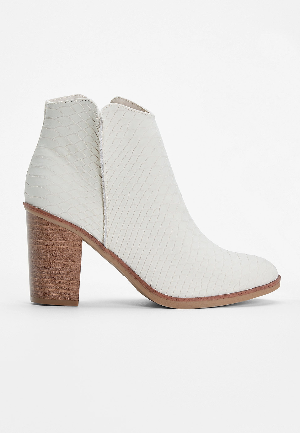Everly Ankle Boot | Maurices