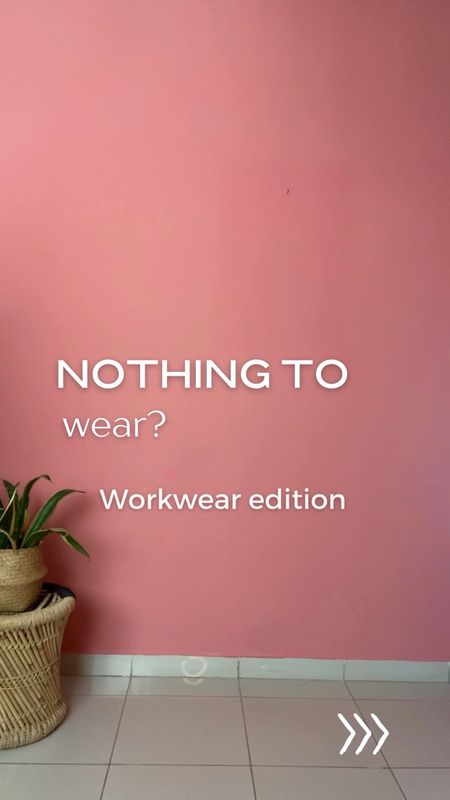 It’s ok to wear shorts to work if you create an elegant look by keeping the rest of the pieces polished and straightforward. ⁠
⁠
#nothingtowear #sustainablefashion #officelook #whatowear #workwear #springlooks #easyfashiontips ⁠
⁠

#LTKeurope #LTKworkwear #LTKstyletip